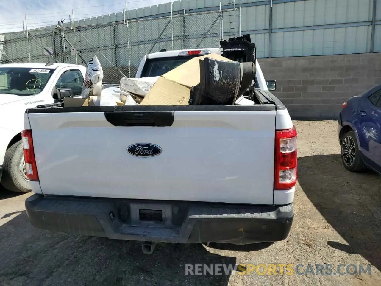 6 Photograph of a damaged car 1FTFX1E50NKE83632 FORD F-150 2022