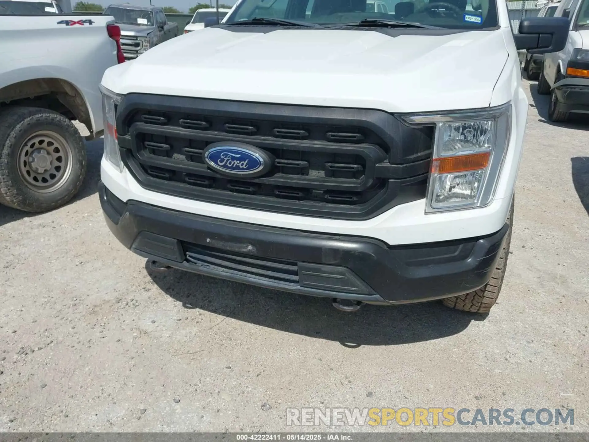 6 Photograph of a damaged car 1FTFX1E51NKD43881 FORD F-150 2022