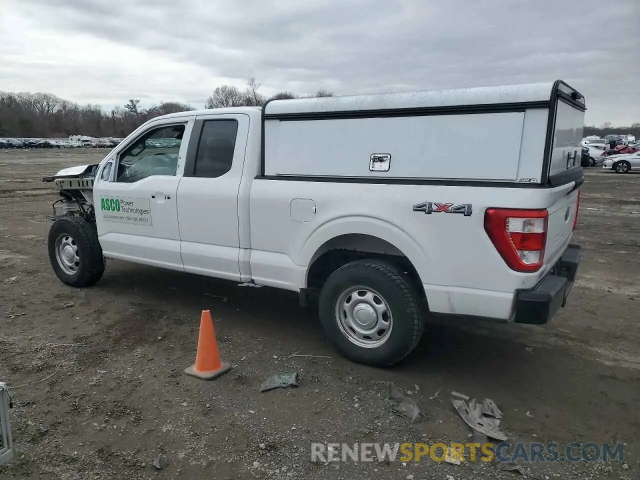 2 Photograph of a damaged car 1FTFX1E51NKD70028 FORD F-150 2022