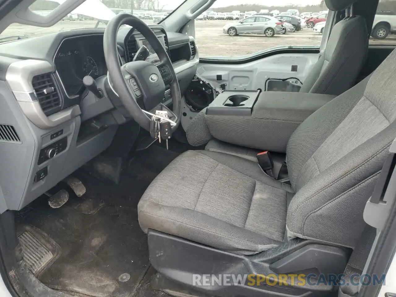 7 Photograph of a damaged car 1FTFX1E51NKD70028 FORD F-150 2022