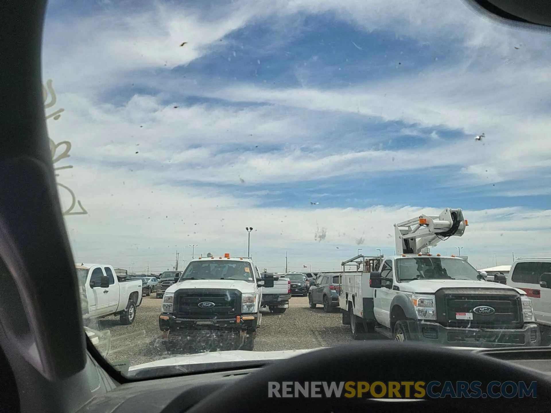 18 Photograph of a damaged car 1FTFX1E51NKE54673 FORD F-150 2022