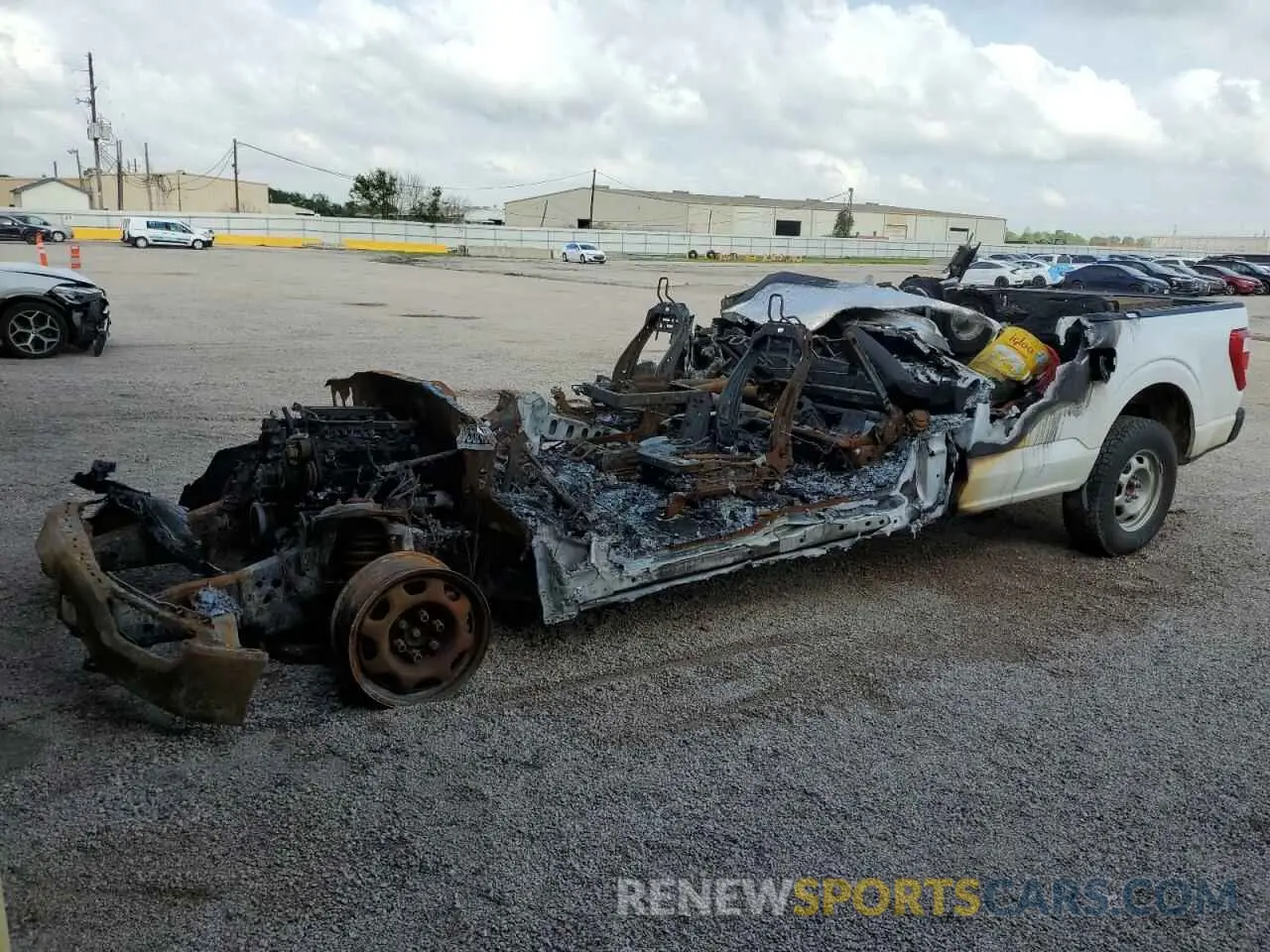1 Photograph of a damaged car 1FTFX1E53NKD10526 FORD F-150 2022
