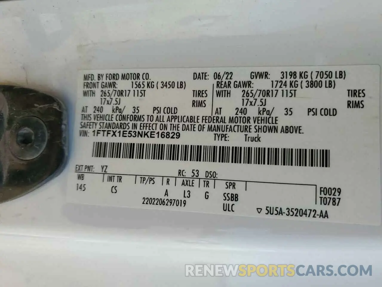 12 Photograph of a damaged car 1FTFX1E53NKE16829 FORD F-150 2022