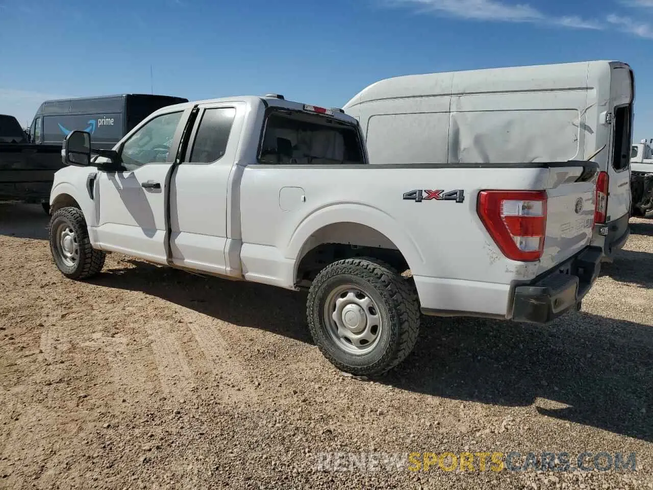 2 Photograph of a damaged car 1FTFX1E53NKE16829 FORD F-150 2022