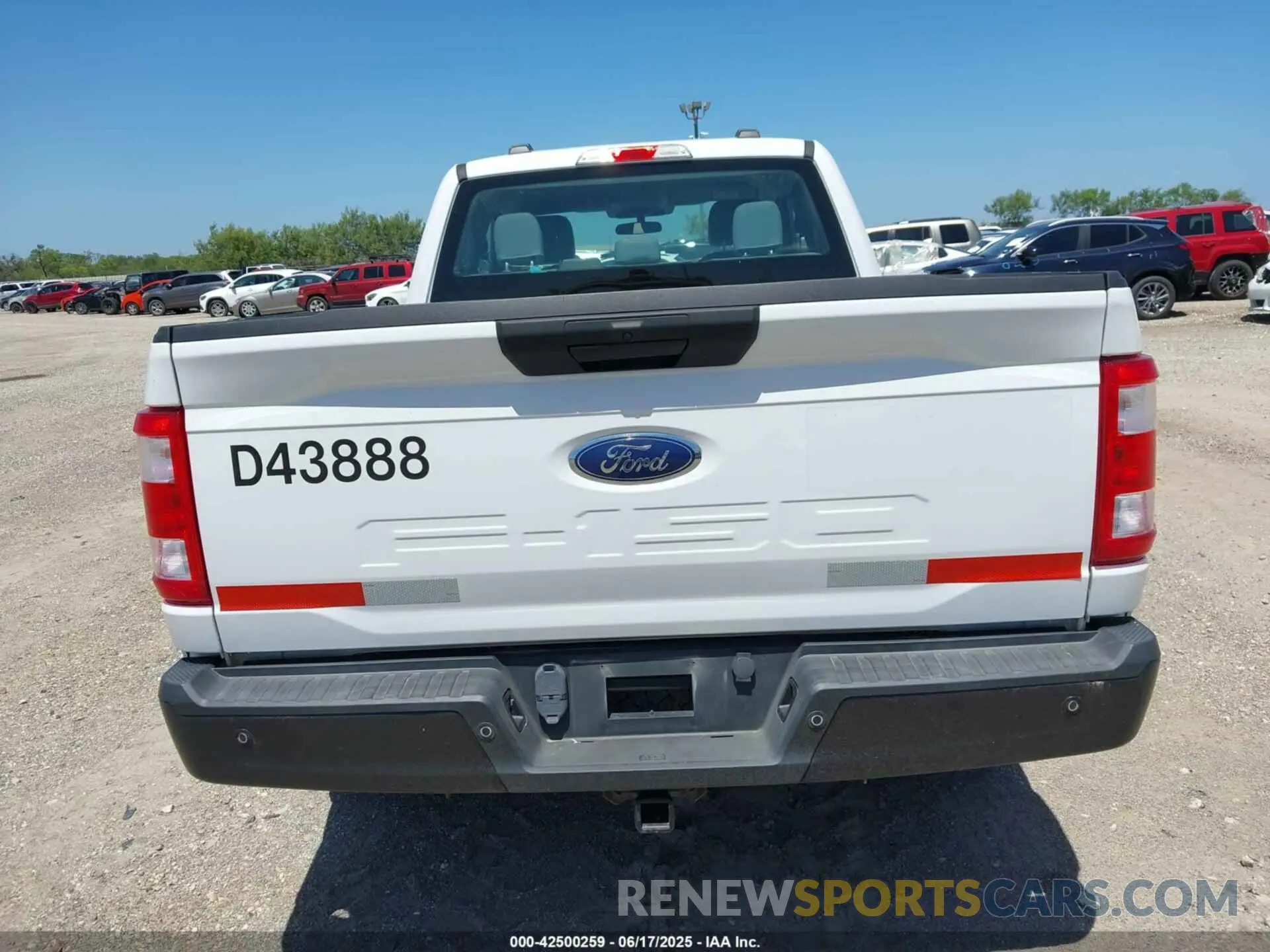 16 Photograph of a damaged car 1FTFX1E54NKD43888 FORD F-150 2022
