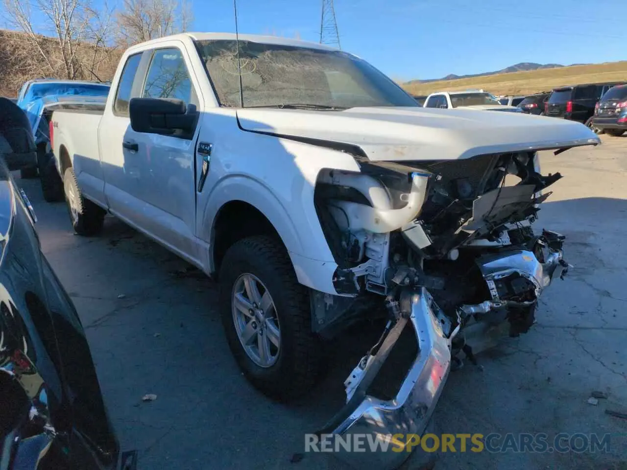 4 Photograph of a damaged car 1FTFX1E56NKD72230 FORD F-150 2022