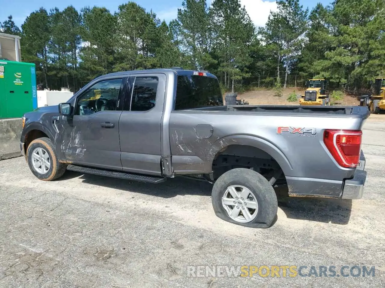 2 Photograph of a damaged car 1FTFX1E58NFB61927 FORD F-150 2022