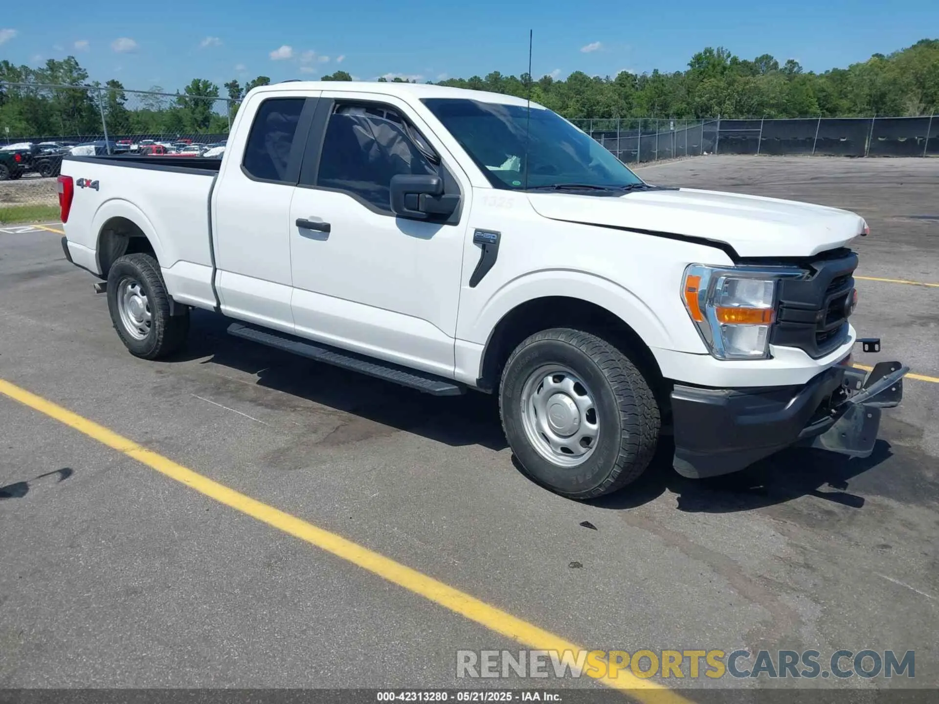 1 Photograph of a damaged car 1FTFX1E58NFB73477 FORD F-150 2022