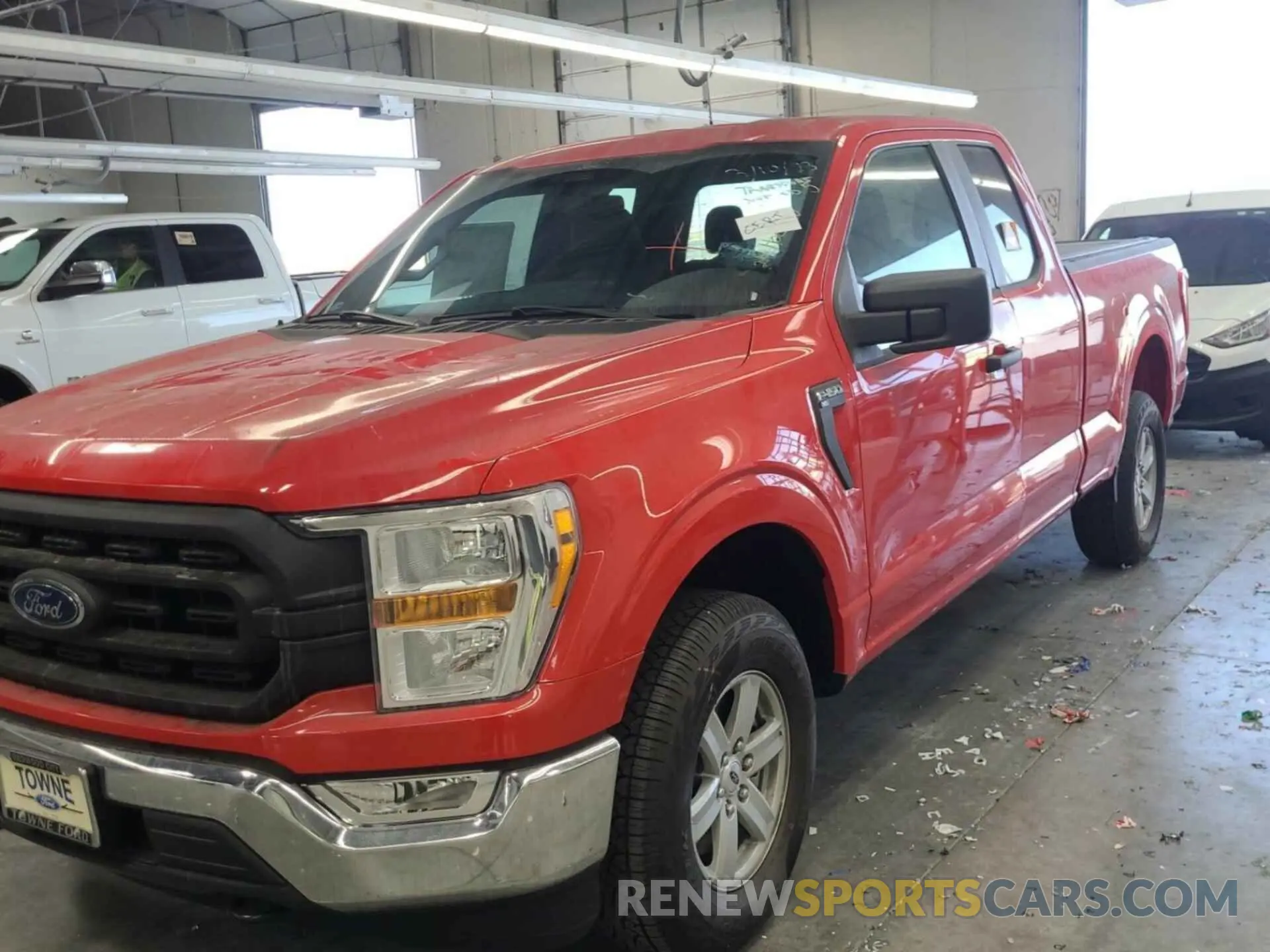 5 Photograph of a damaged car 1FTFX1E81NKE58197 FORD F-150 2022