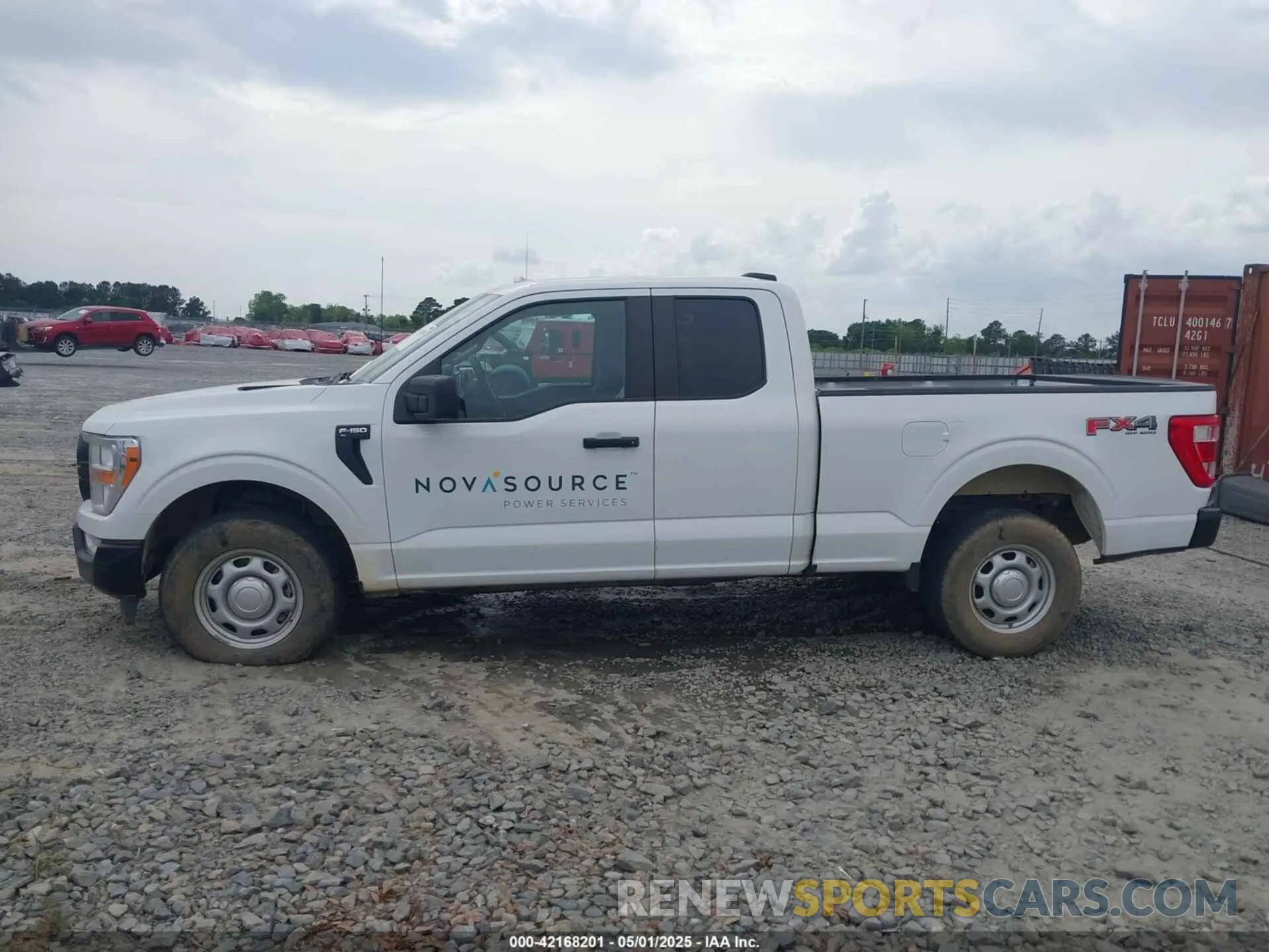 14 Photograph of a damaged car 1FTFX1E8XNKE11055 FORD F-150 2022