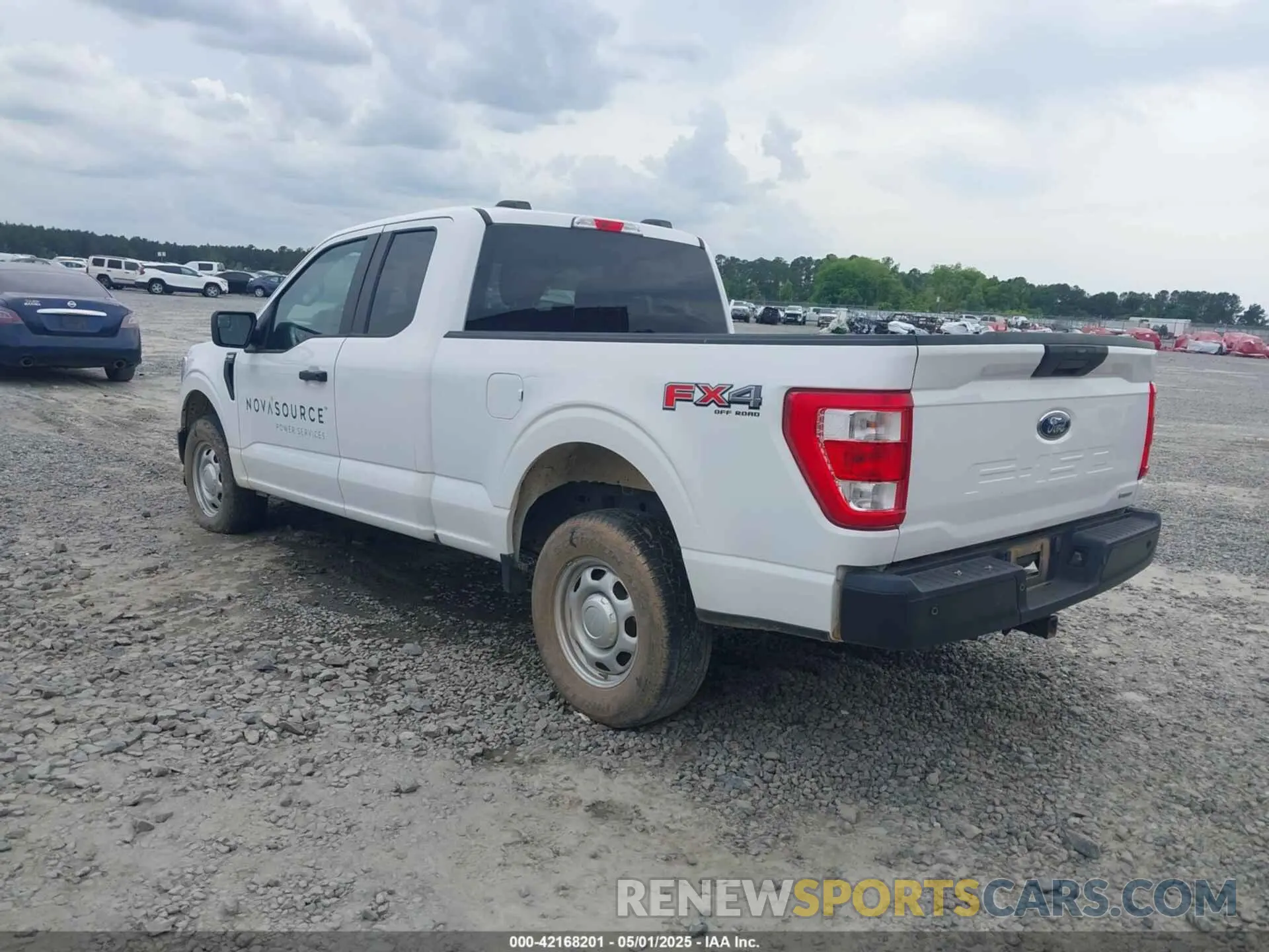 3 Photograph of a damaged car 1FTFX1E8XNKE11055 FORD F-150 2022