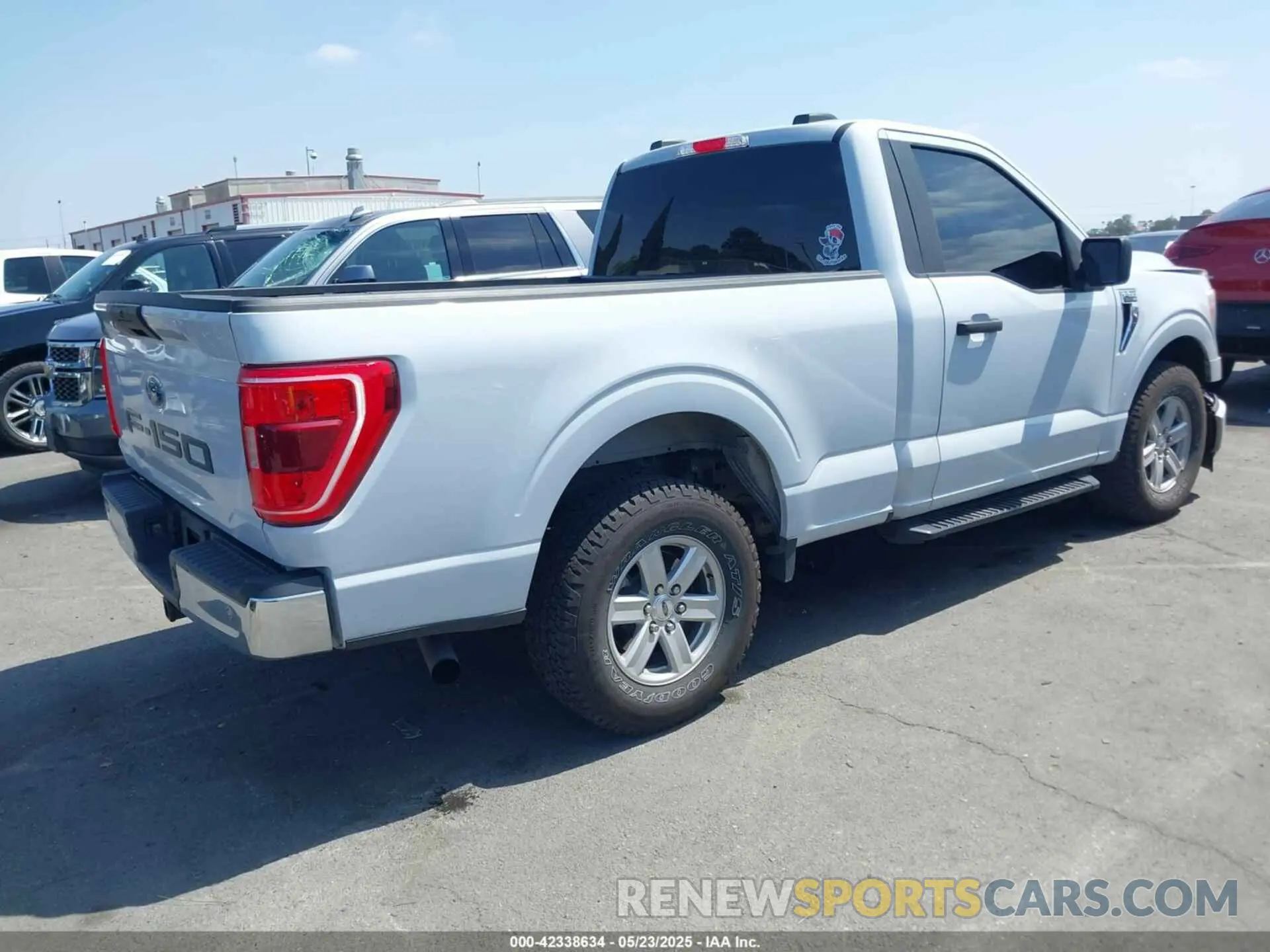 4 Photograph of a damaged car 1FTMF1C50NKE48070 FORD F-150 2022