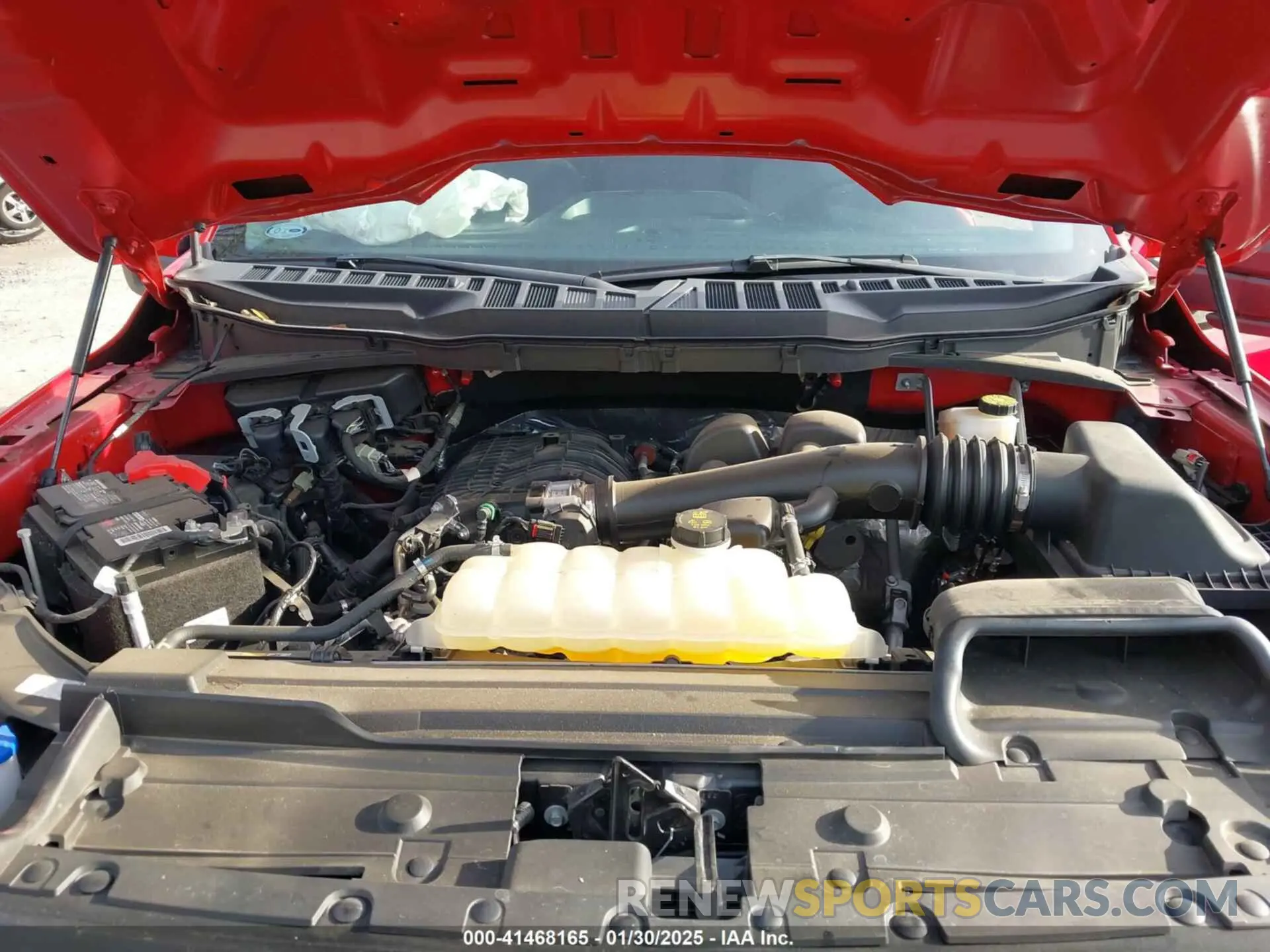 10 Photograph of a damaged car 1FTMF1CB0NKE05421 FORD F-150 2022