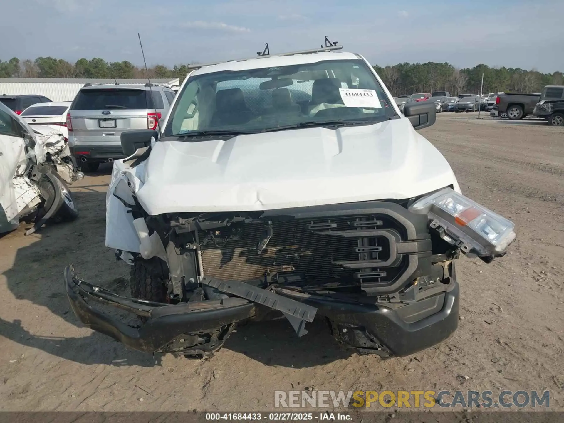 11 Photograph of a damaged car 1FTMF1CB2NKD95281 FORD F-150 2022