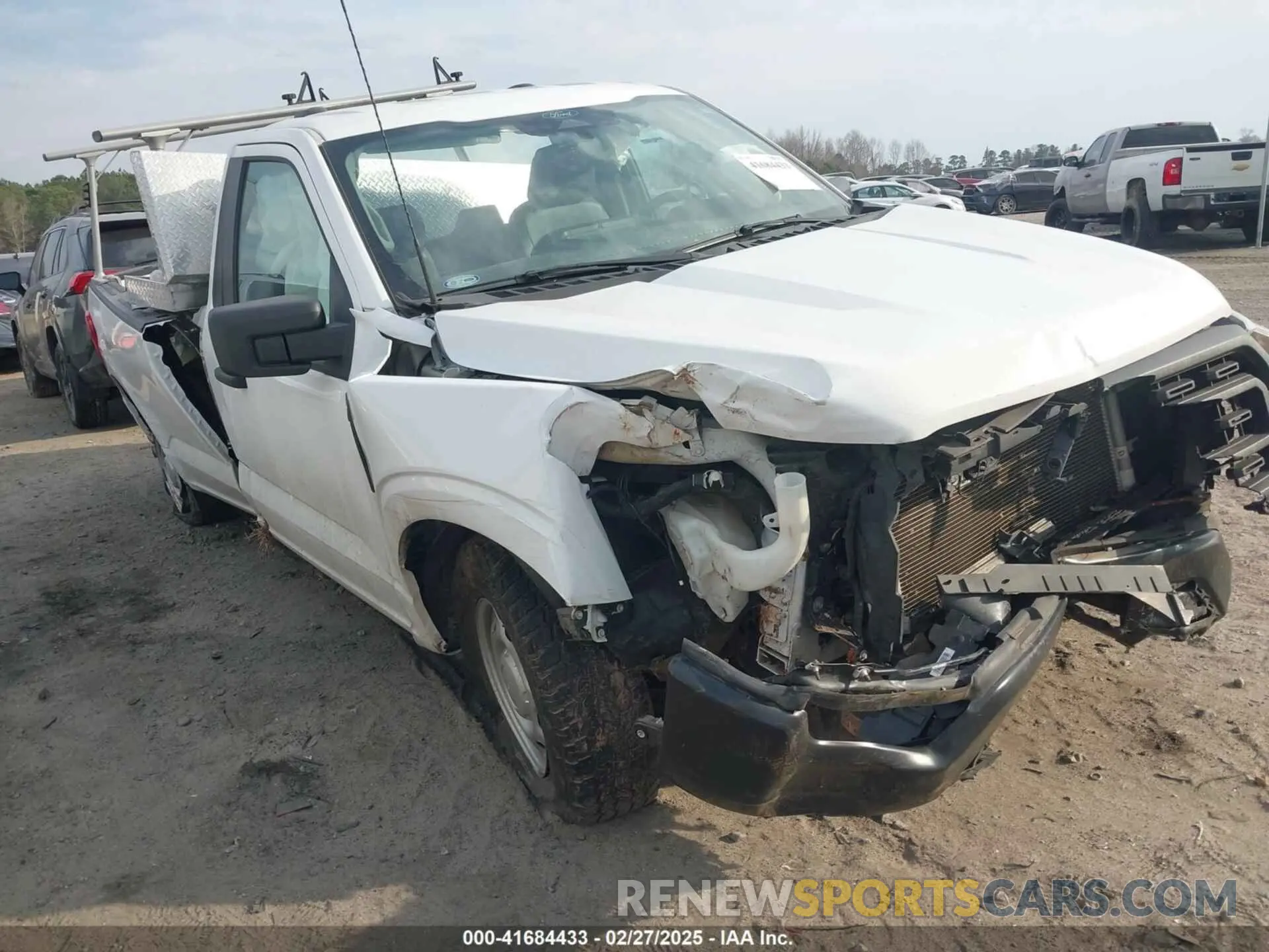 6 Photograph of a damaged car 1FTMF1CB2NKD95281 FORD F-150 2022