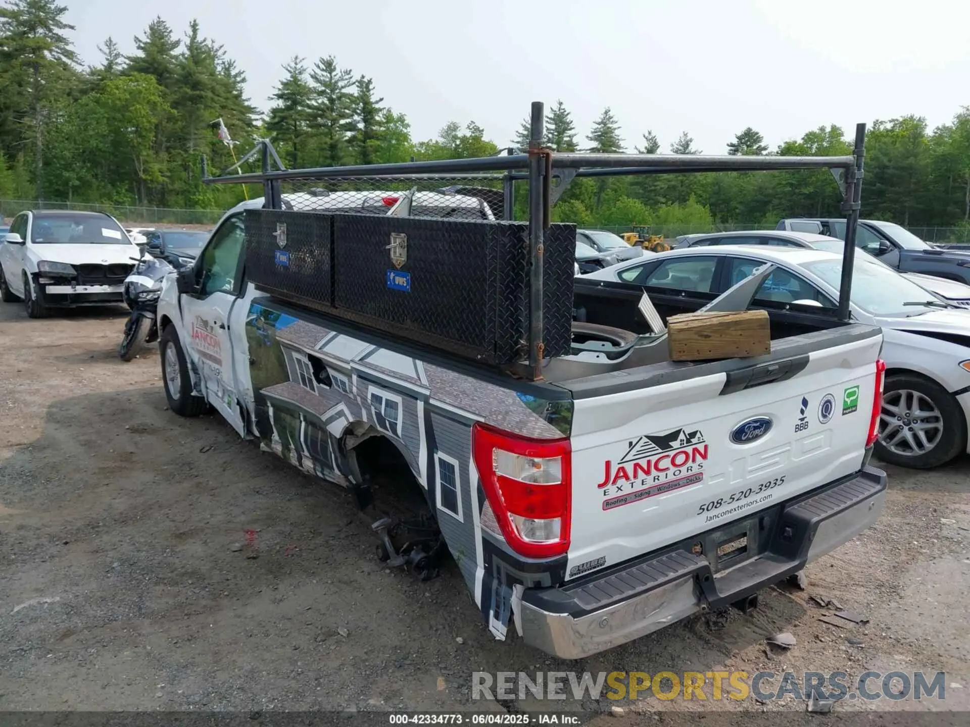 3 Photograph of a damaged car 1FTMF1CB4NKE00254 FORD F-150 2022