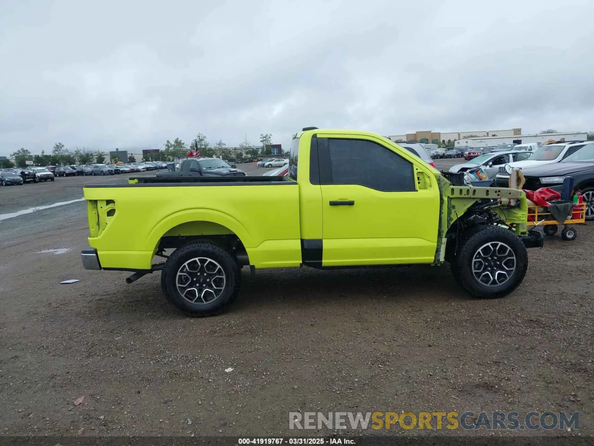 12 Photograph of a damaged car 1FTMF1CBXNKE01540 FORD F-150 2022