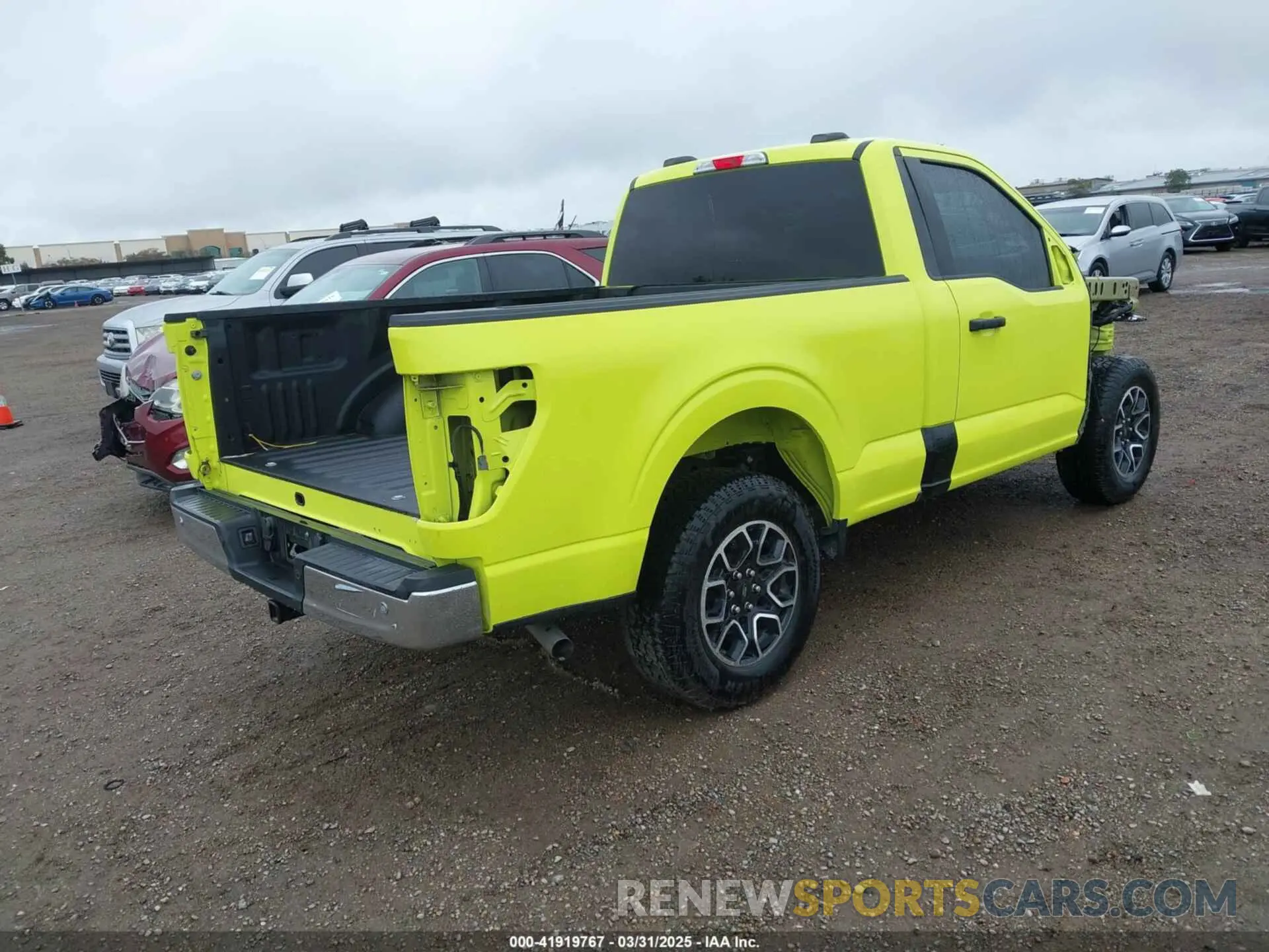 4 Photograph of a damaged car 1FTMF1CBXNKE01540 FORD F-150 2022