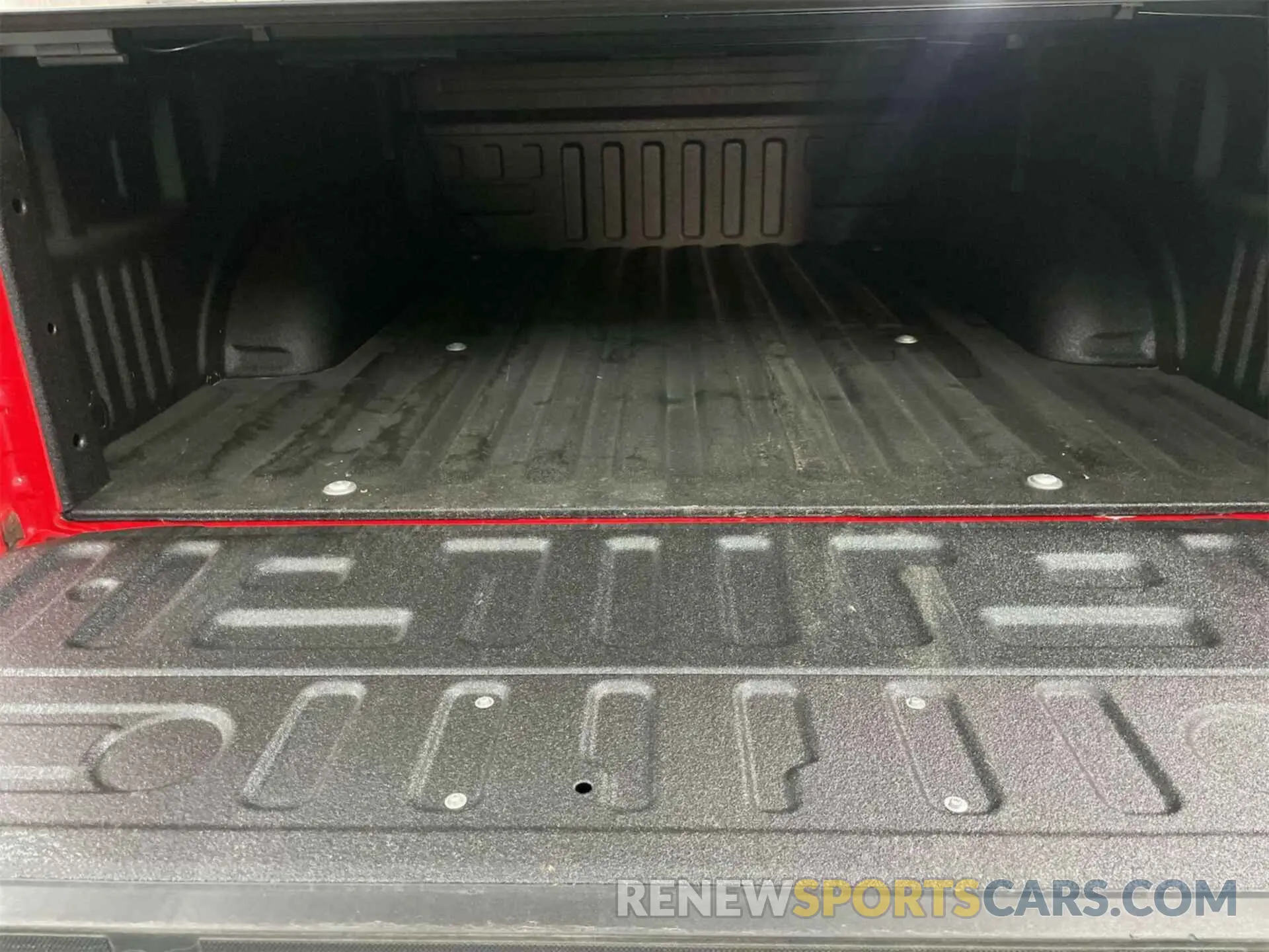 4 Photograph of a damaged car 1FTMF1EB4NKE05516 FORD F-150 2022