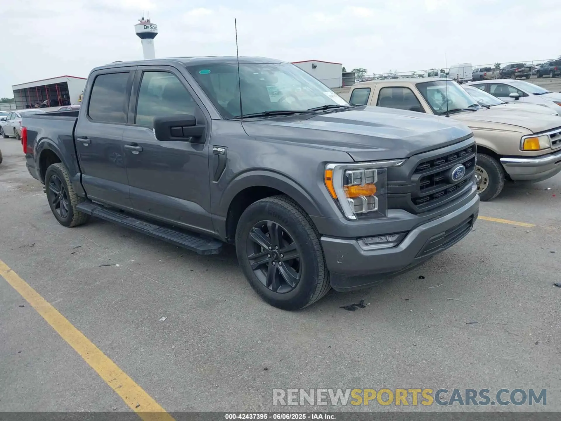 1 Photograph of a damaged car 1FTEW1C50PFA88914 FORD F-150 2023