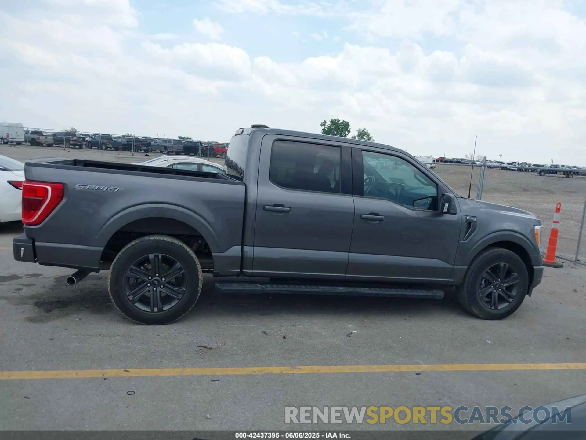 13 Photograph of a damaged car 1FTEW1C50PFA88914 FORD F-150 2023