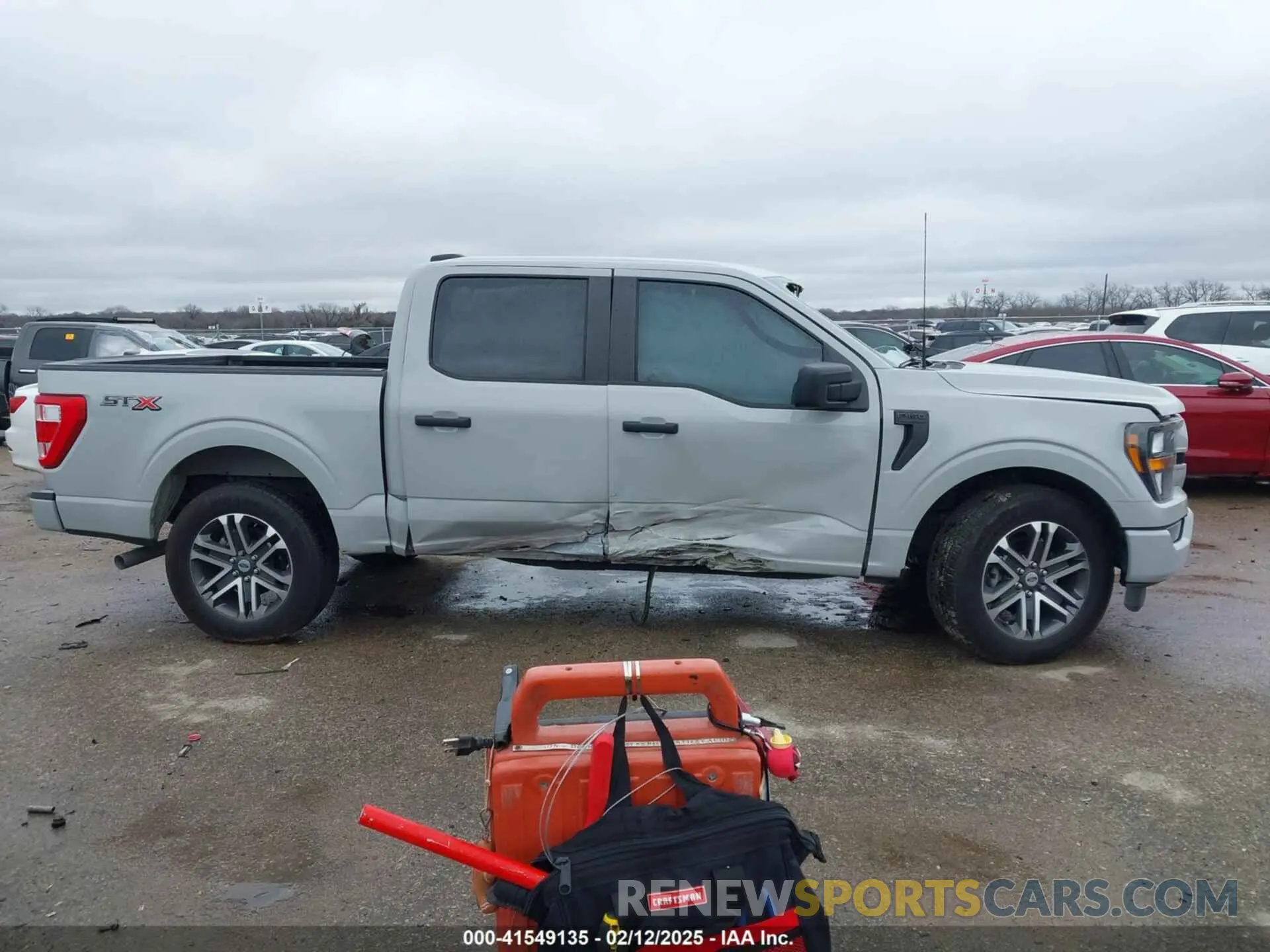 14 Photograph of a damaged car 1FTEW1C50PKF33143 FORD F-150 2023