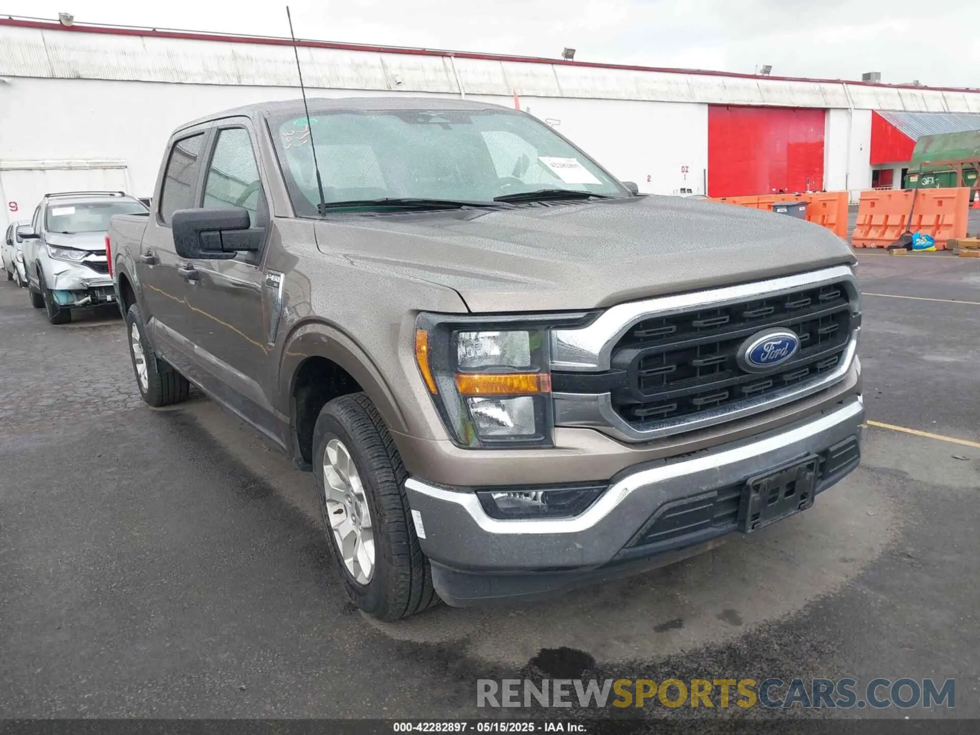 1 Photograph of a damaged car 1FTEW1C51PFB46321 FORD F-150 2023
