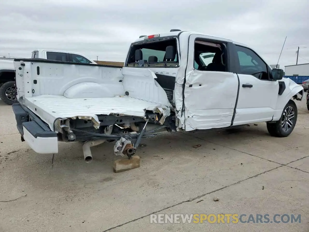 3 Photograph of a damaged car 1FTEW1C51PFC02628 FORD F-150 2023