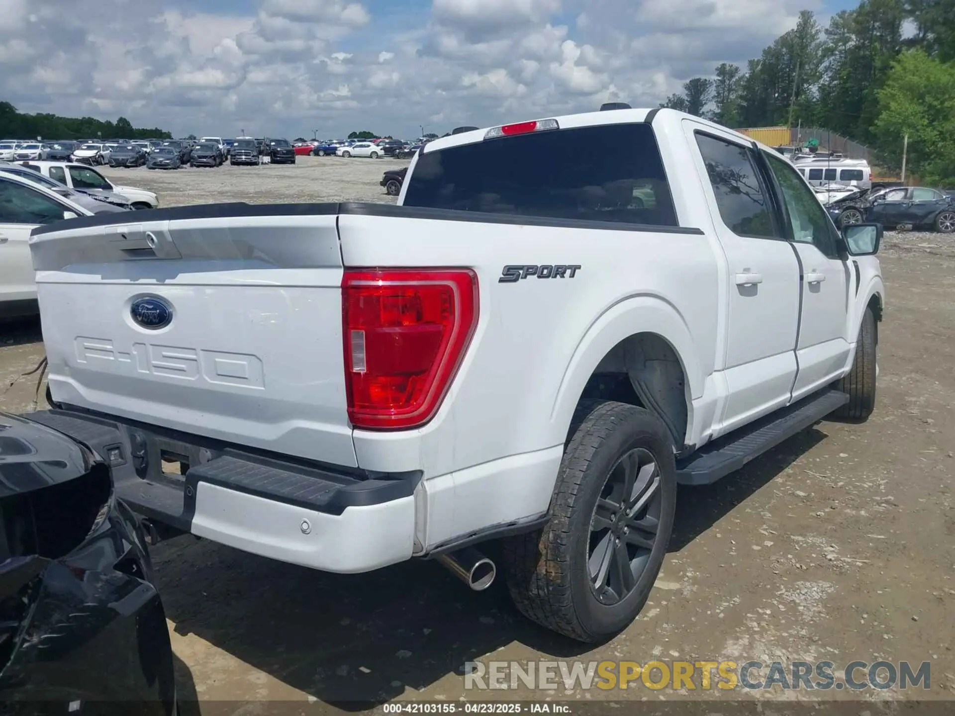4 Photograph of a damaged car 1FTEW1C52PFC29031 FORD F-150 2023