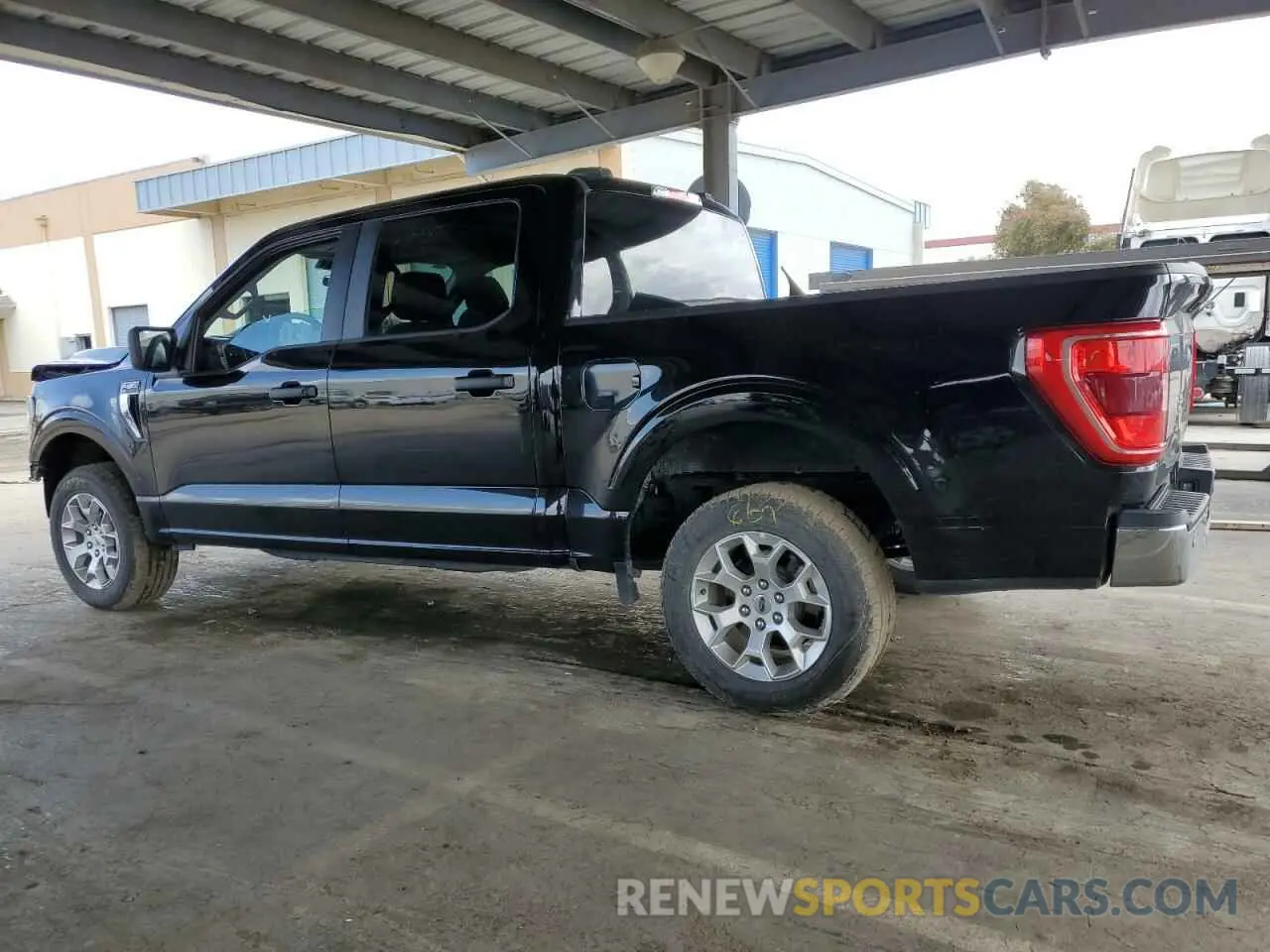 2 Photograph of a damaged car 1FTEW1C52PKE14364 FORD F-150 2023