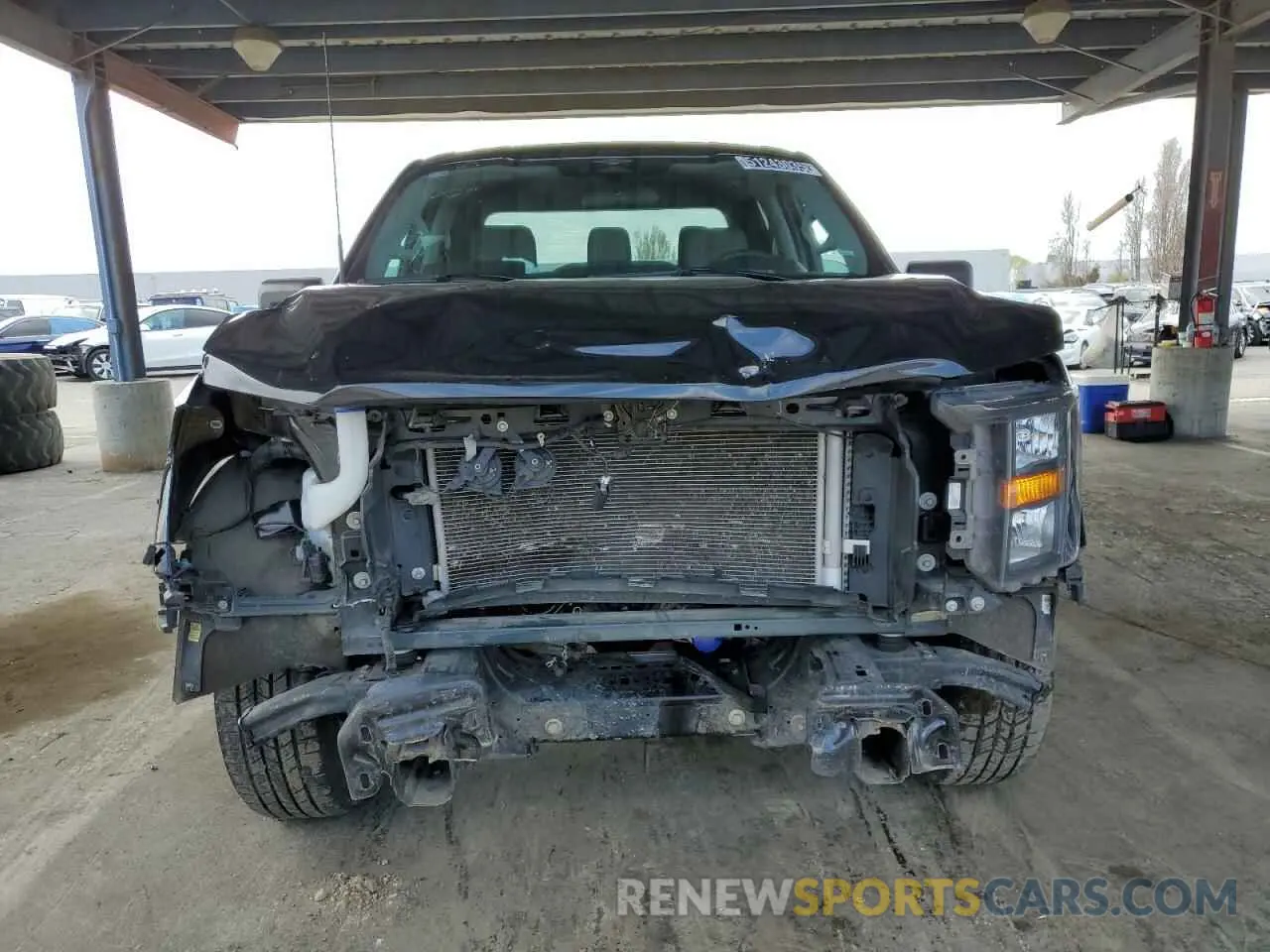 5 Photograph of a damaged car 1FTEW1C52PKE14364 FORD F-150 2023