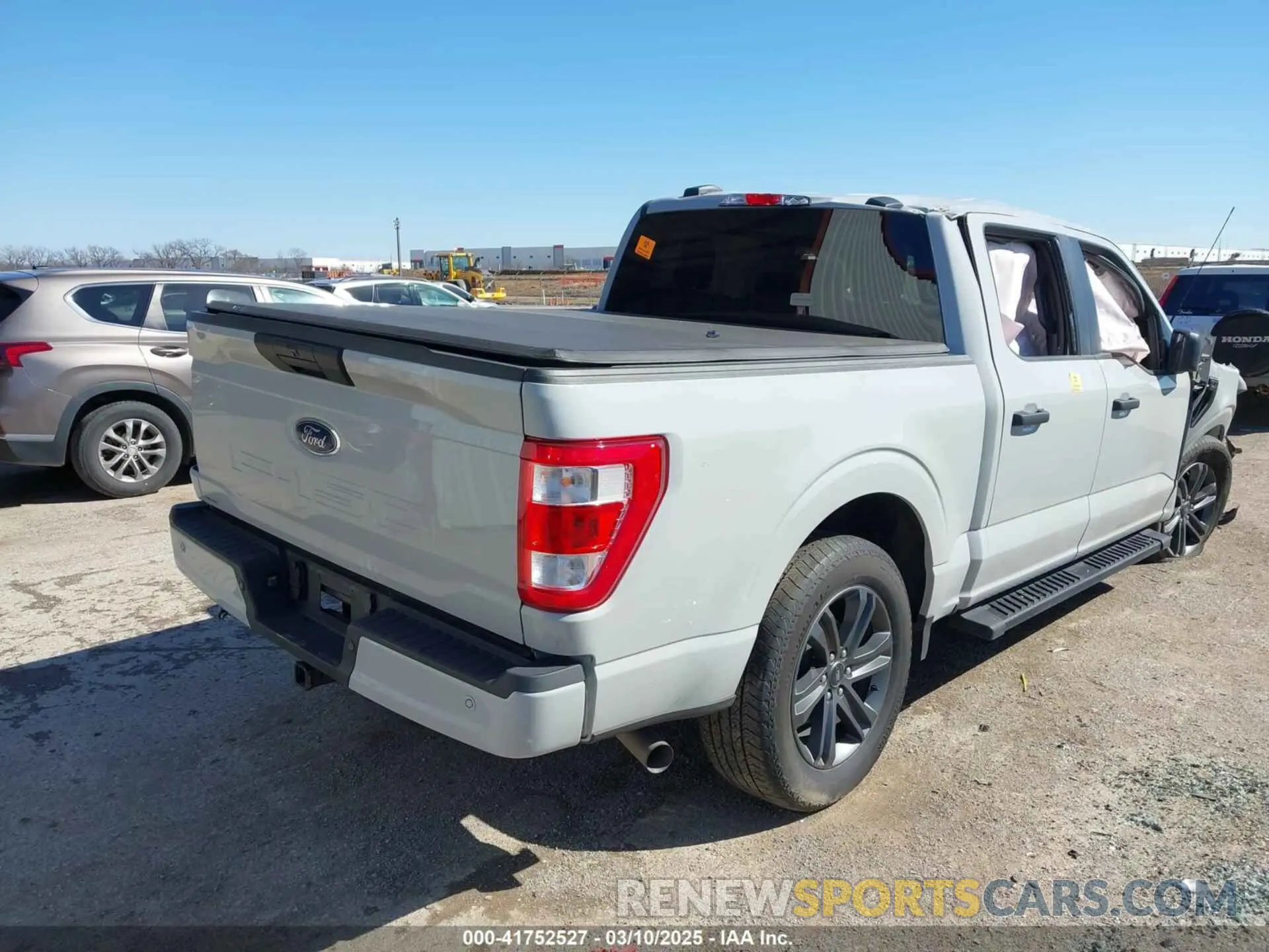 4 Photograph of a damaged car 1FTEW1C56PKE37212 FORD F-150 2023