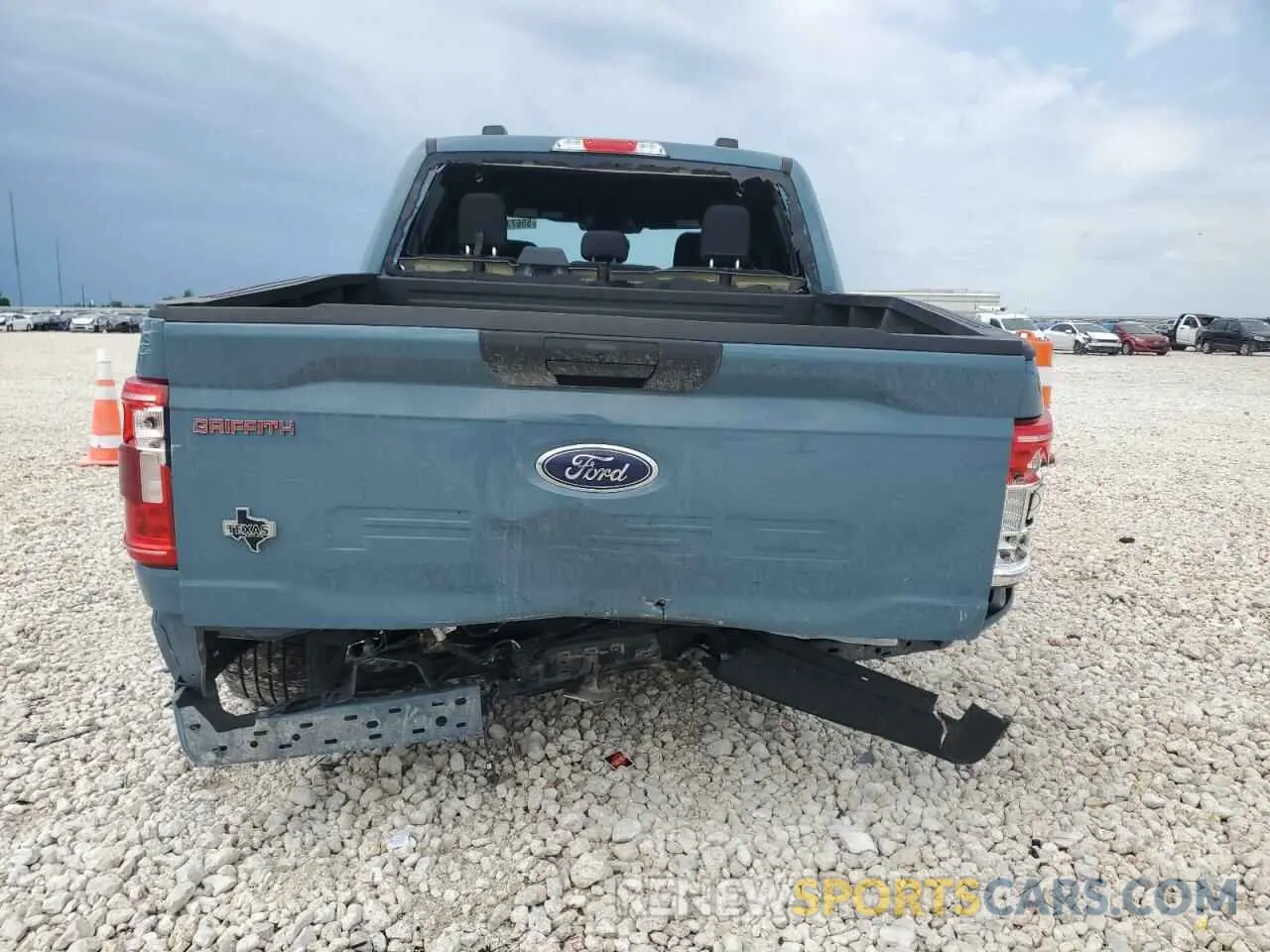 6 Photograph of a damaged car 1FTEW1C58PKE33999 FORD F-150 2023