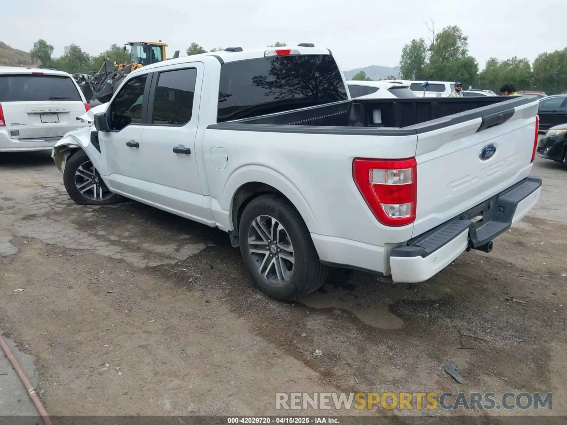 3 Photograph of a damaged car 1FTEW1C59PFB00252 FORD F-150 2023
