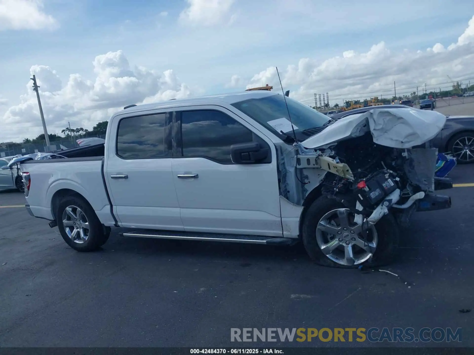 12 Photograph of a damaged car 1FTEW1C59PKE37513 FORD F-150 2023