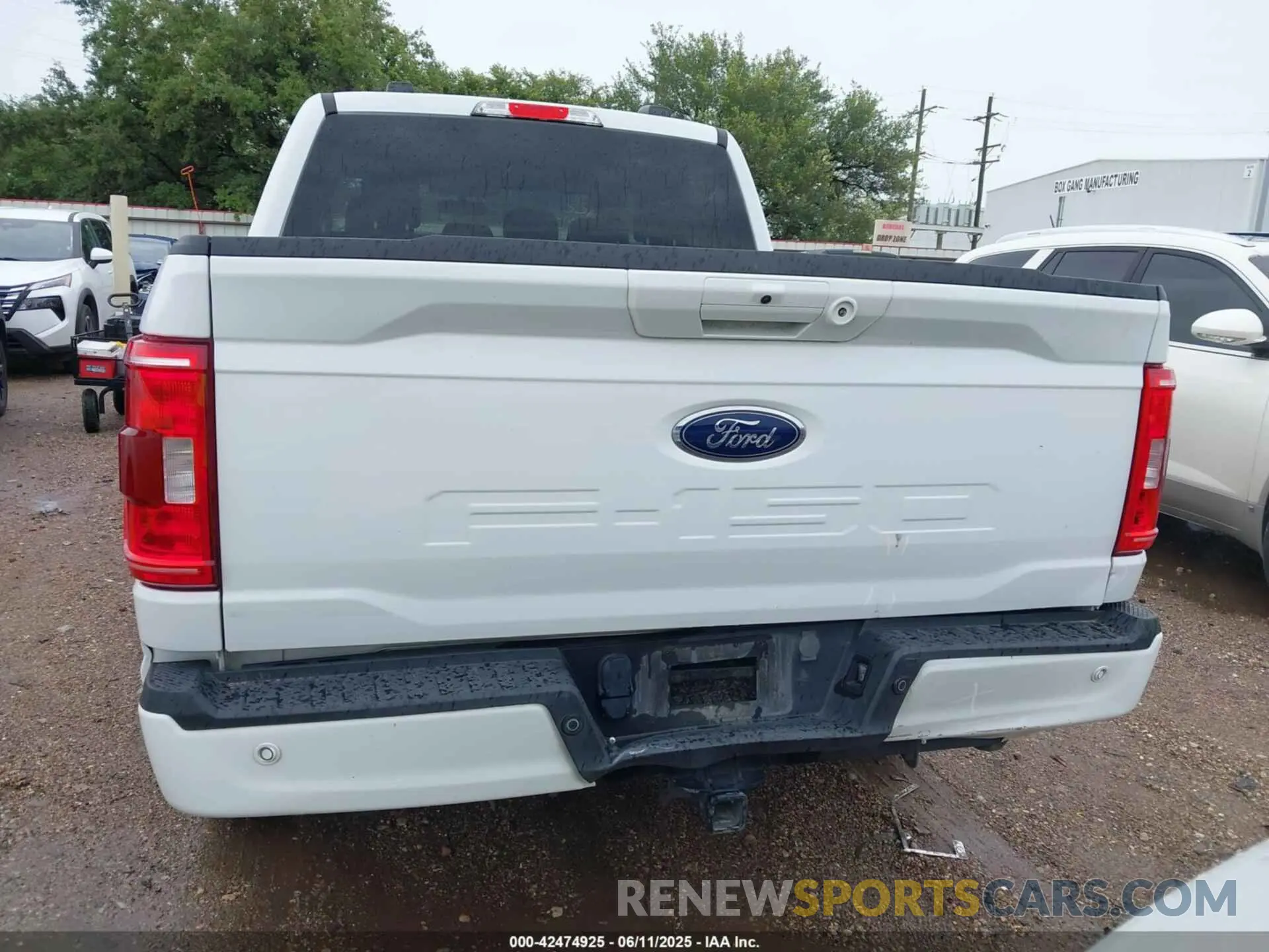 17 Photograph of a damaged car 1FTEW1C5XPFC56753 FORD F-150 2023