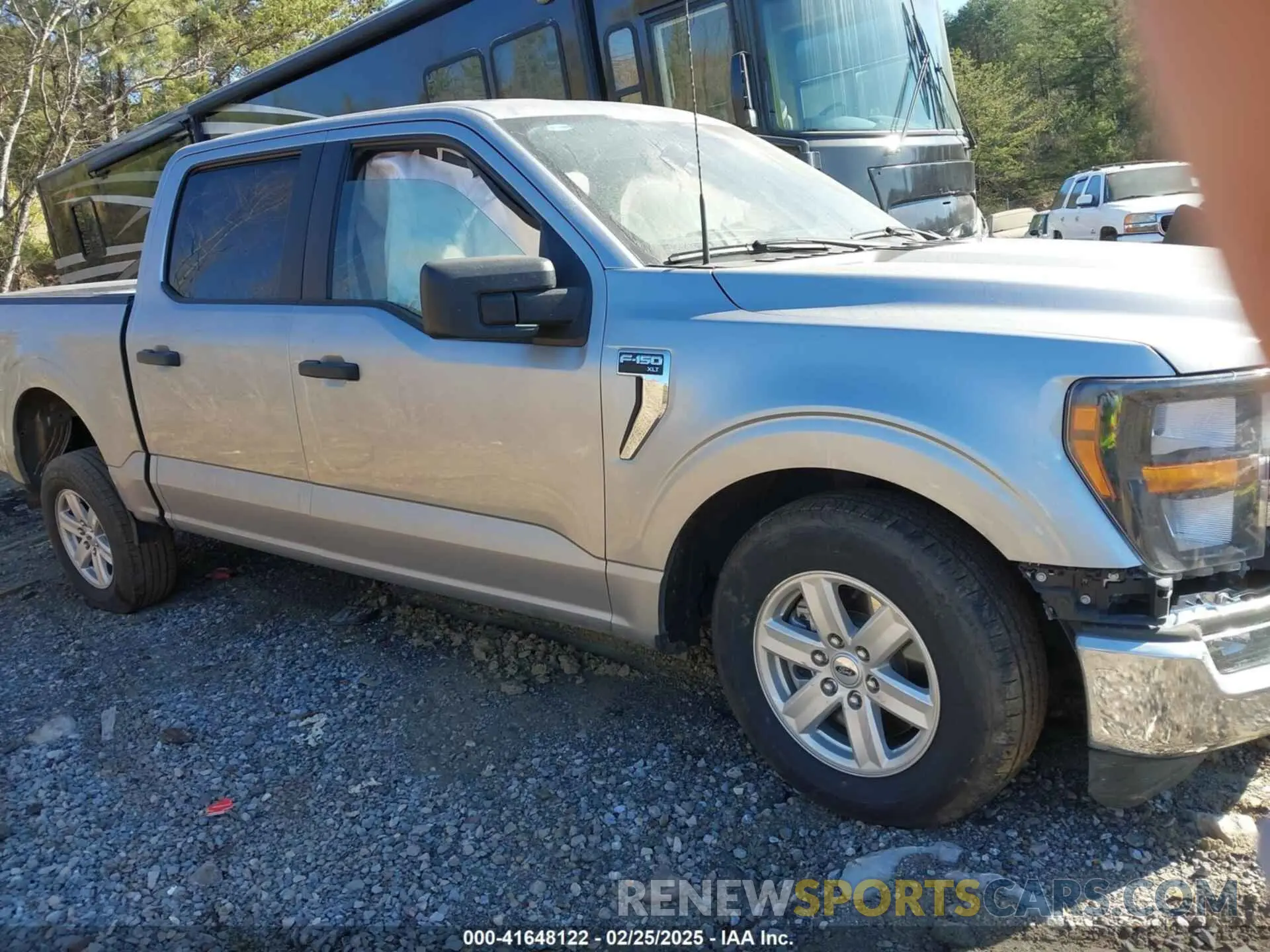 14 Photograph of a damaged car 1FTEW1C80PKE77571 FORD F-150 2023