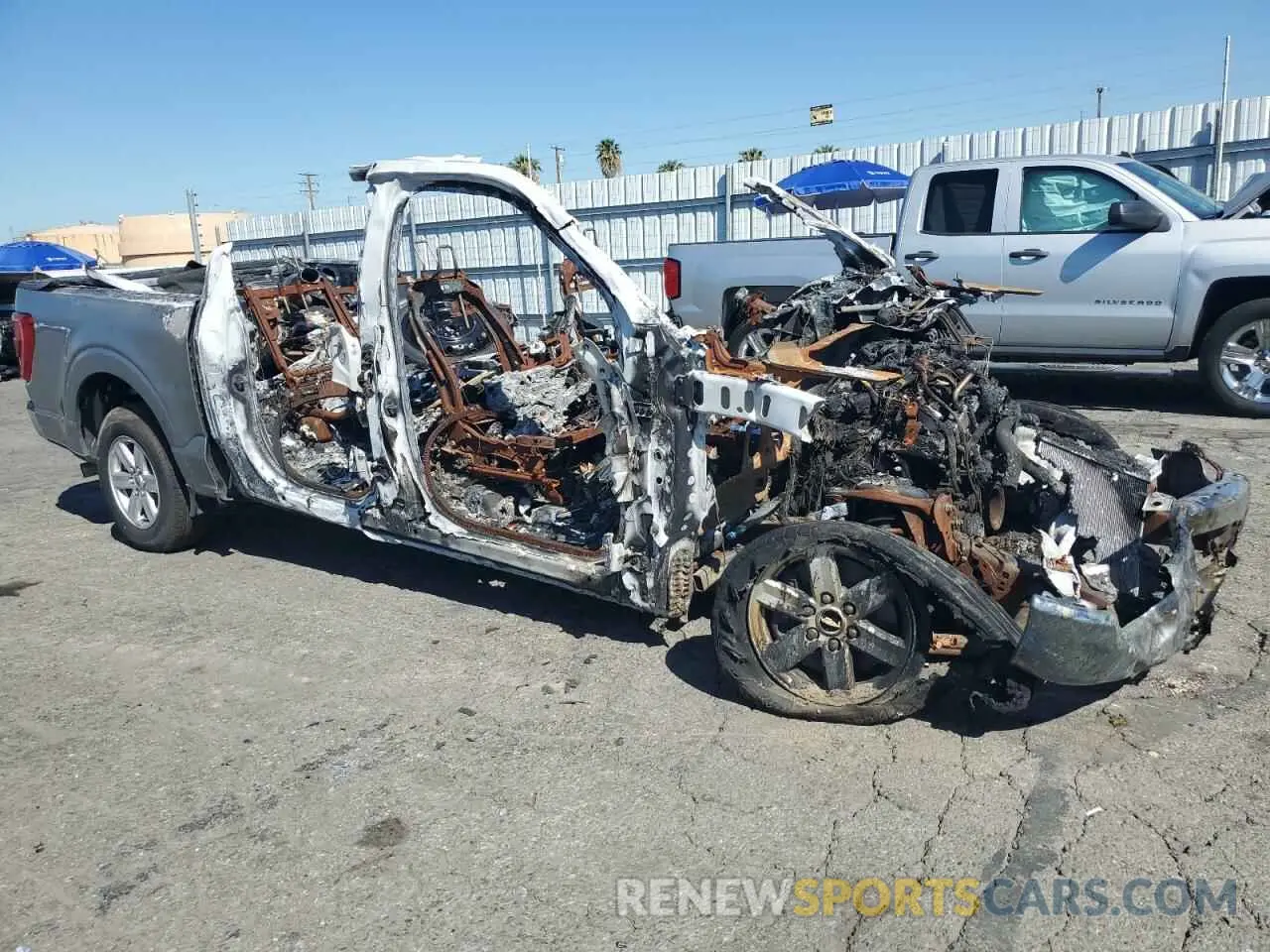 4 Photograph of a damaged car 1FTEW1C81PKE77742 FORD F-150 2023