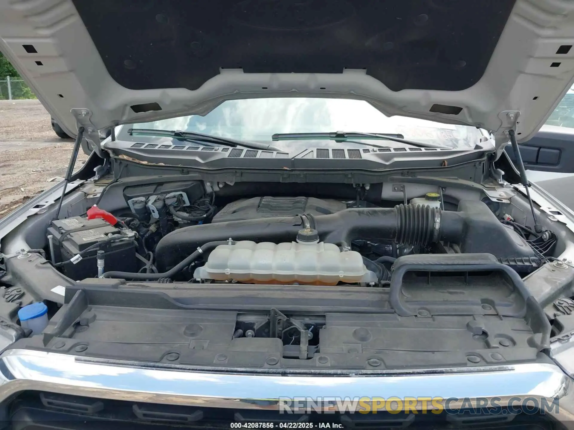 10 Photograph of a damaged car 1FTEW1C84PKD69454 FORD F-150 2023
