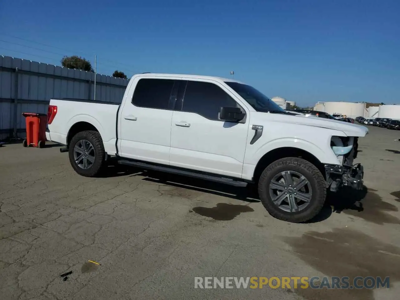 4 Photograph of a damaged car 1FTEW1C85PFA13989 FORD F-150 2023