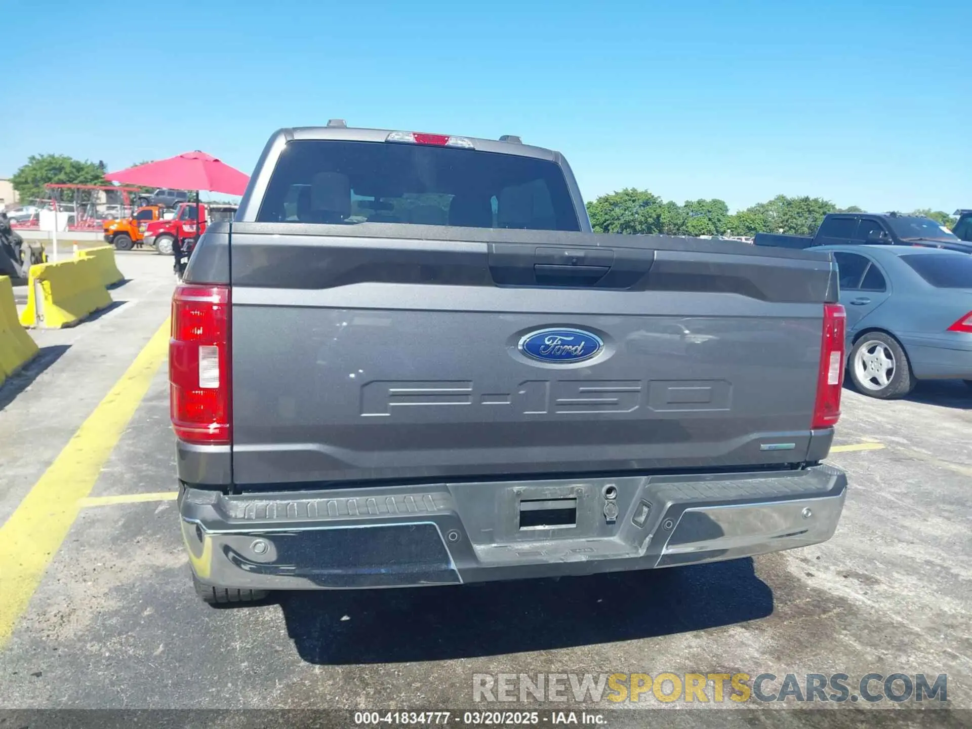16 Photograph of a damaged car 1FTEW1C88PKD70185 FORD F-150 2023