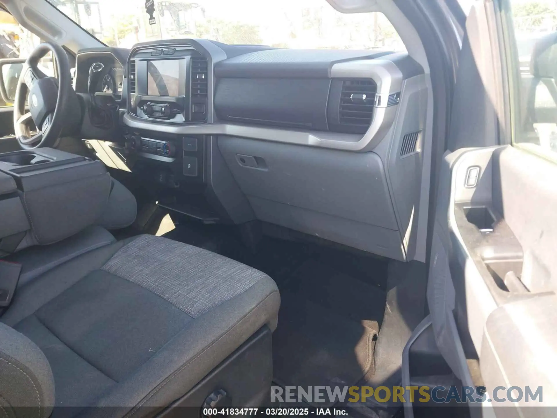 5 Photograph of a damaged car 1FTEW1C88PKD70185 FORD F-150 2023