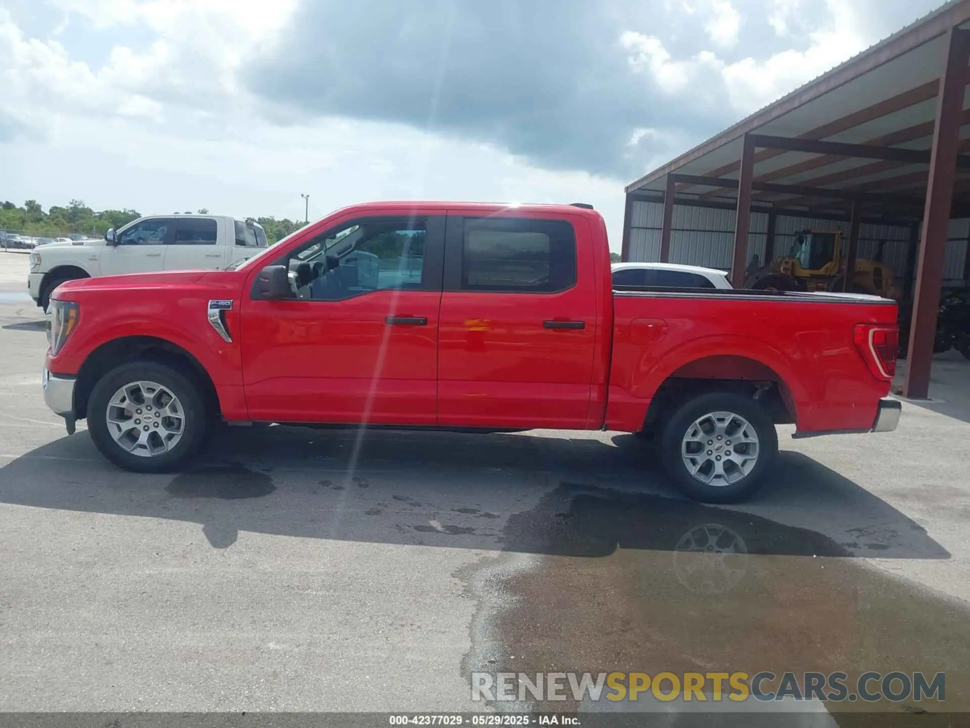 14 Photograph of a damaged car 1FTEW1C8XPKD75596 FORD F-150 2023
