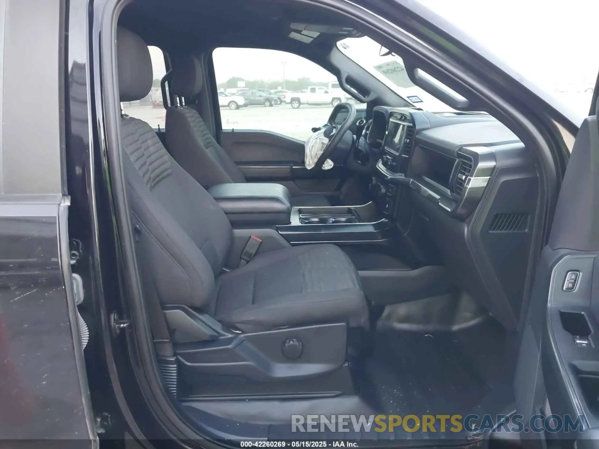 5 Photograph of a damaged car 1FTEW1CP0PKE36512 FORD F-150 2023