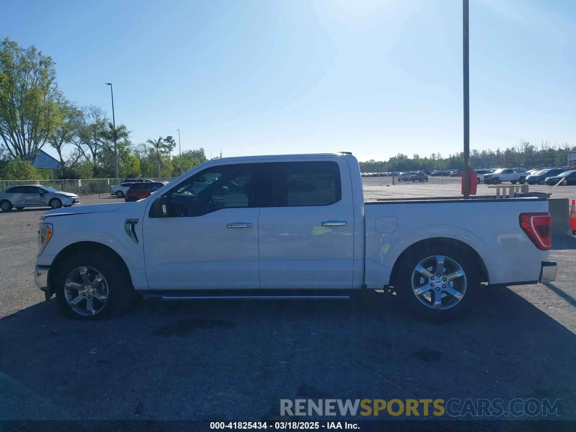 14 Photograph of a damaged car 1FTEW1CP1PKE62116 FORD F-150 2023