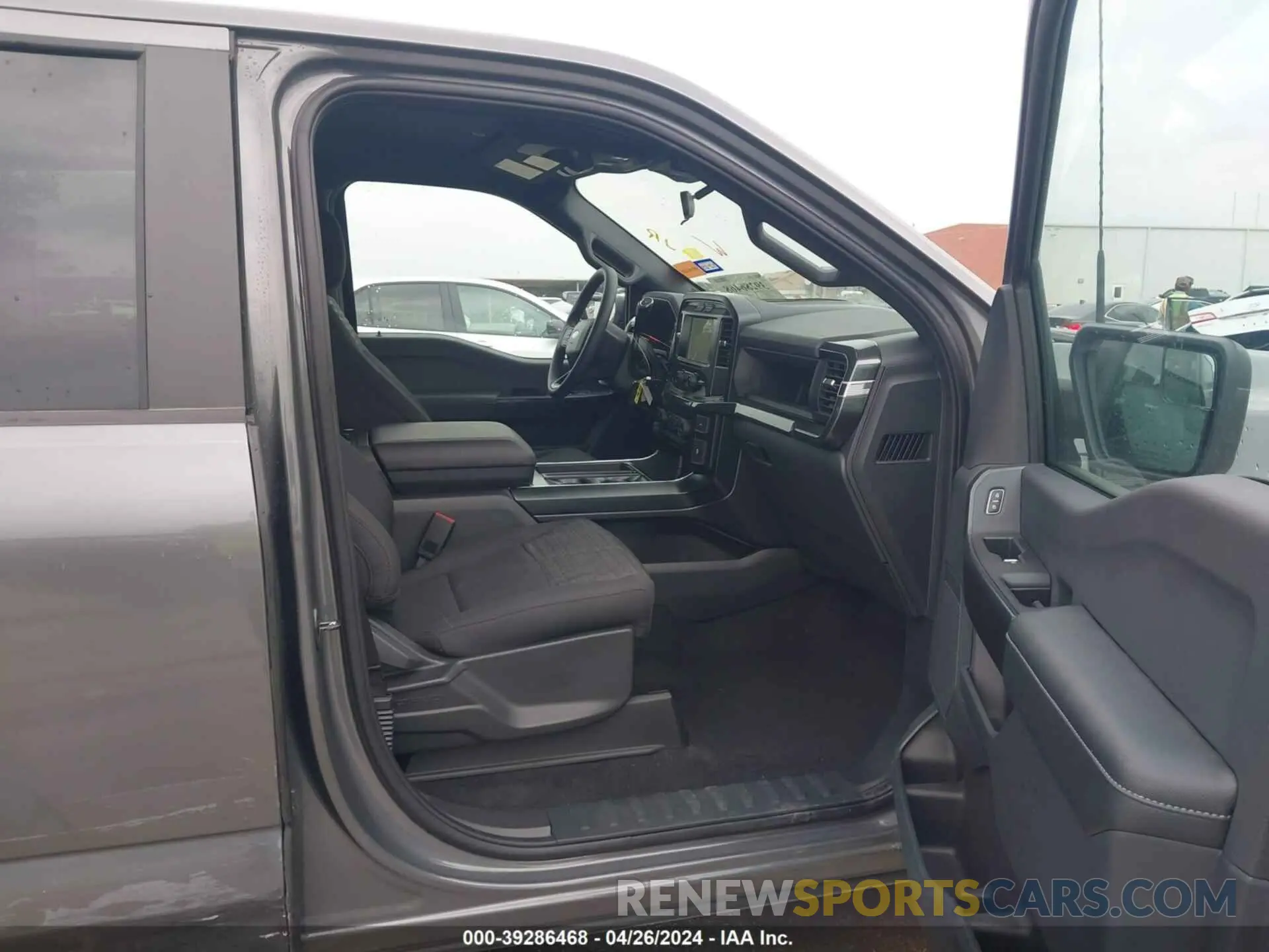 5 Photograph of a damaged car 1FTEW1CP4PKF54711 FORD F-150 2023