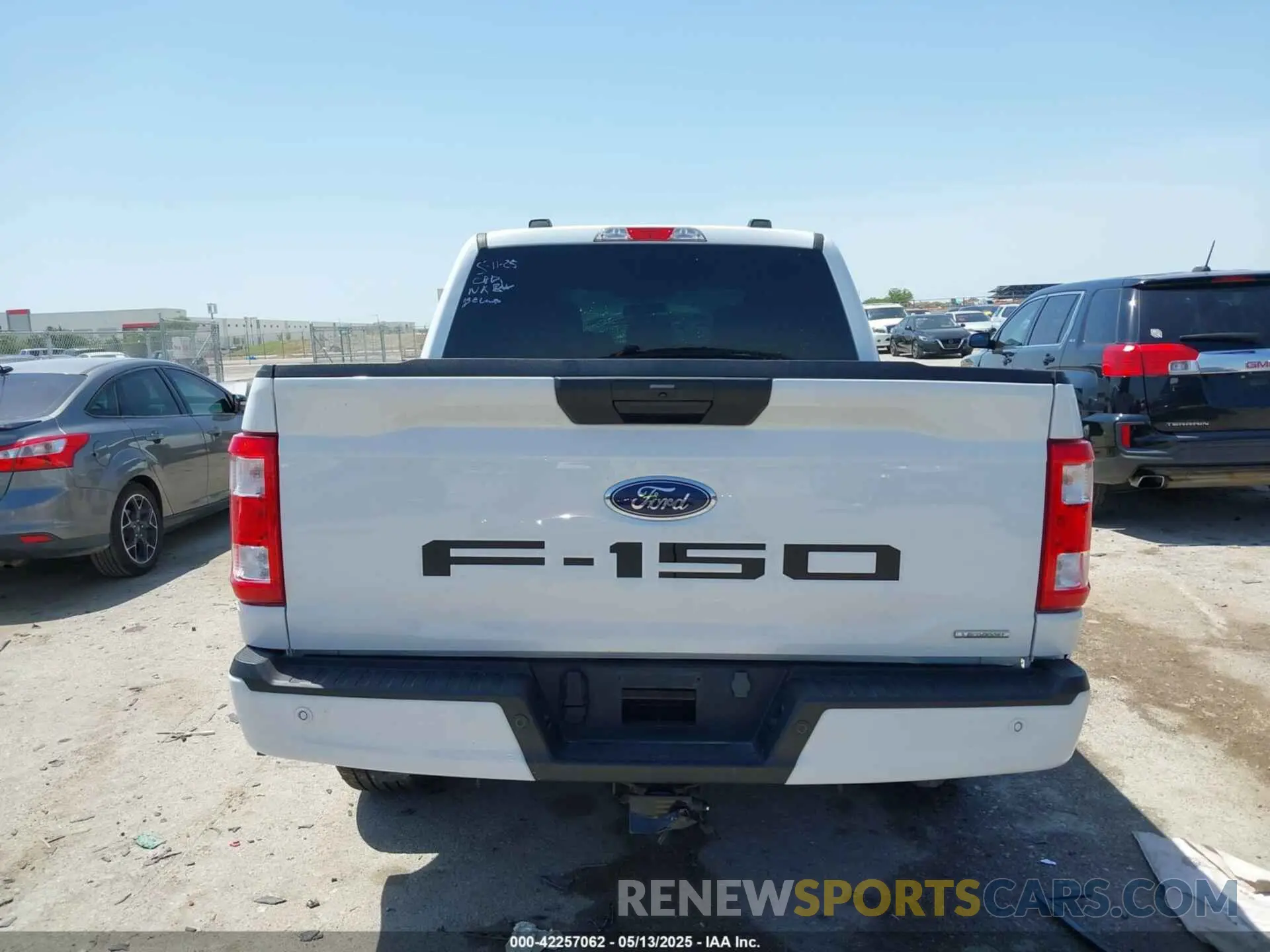 16 Photograph of a damaged car 1FTEW1CP5PKF42521 FORD F-150 2023