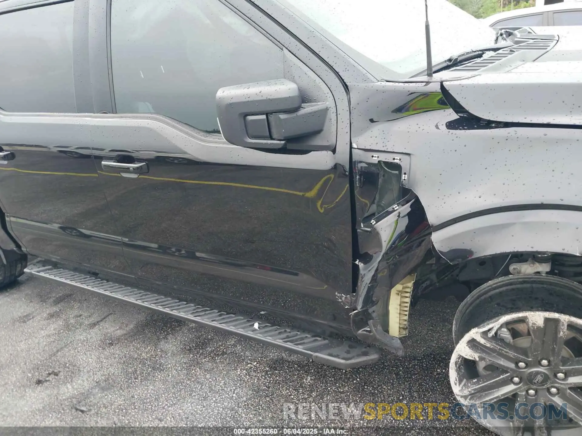 17 Photograph of a damaged car 1FTEW1CP6PKD50301 FORD F-150 2023