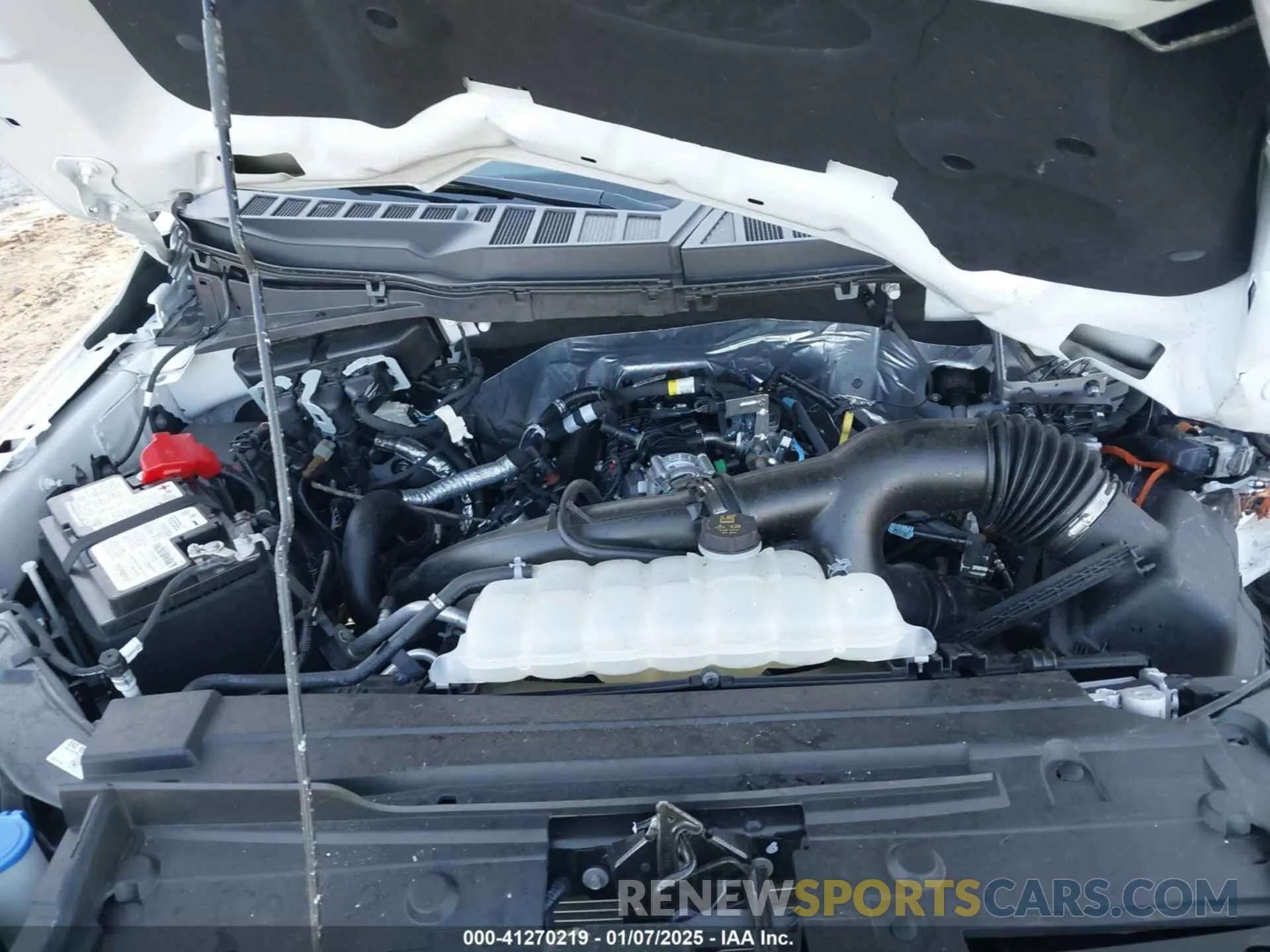 10 Photograph of a damaged car 1FTEW1CP8PKG14490 FORD F-150 2023