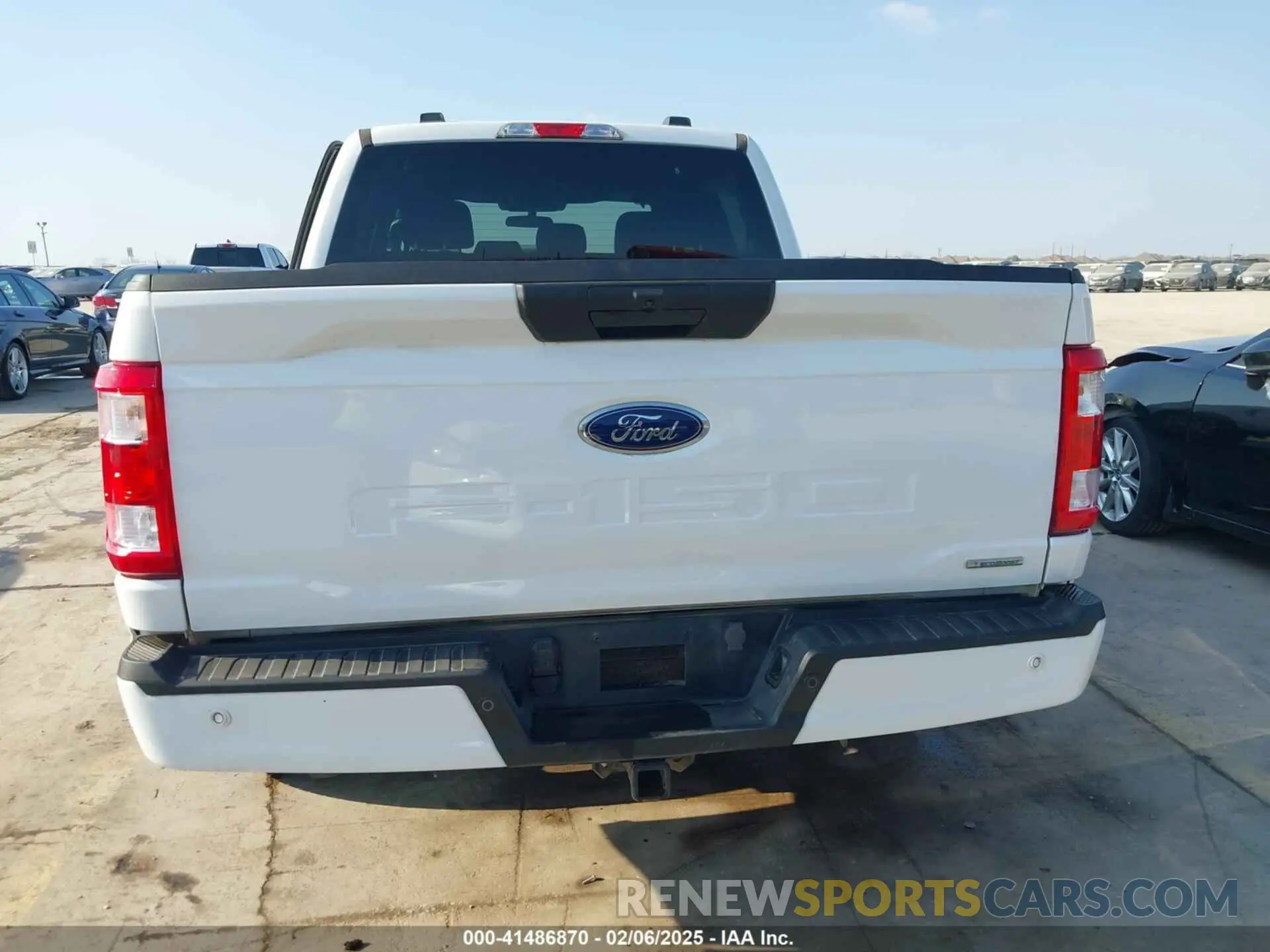 16 Photograph of a damaged car 1FTEW1CPXPKF87647 FORD F-150 2023